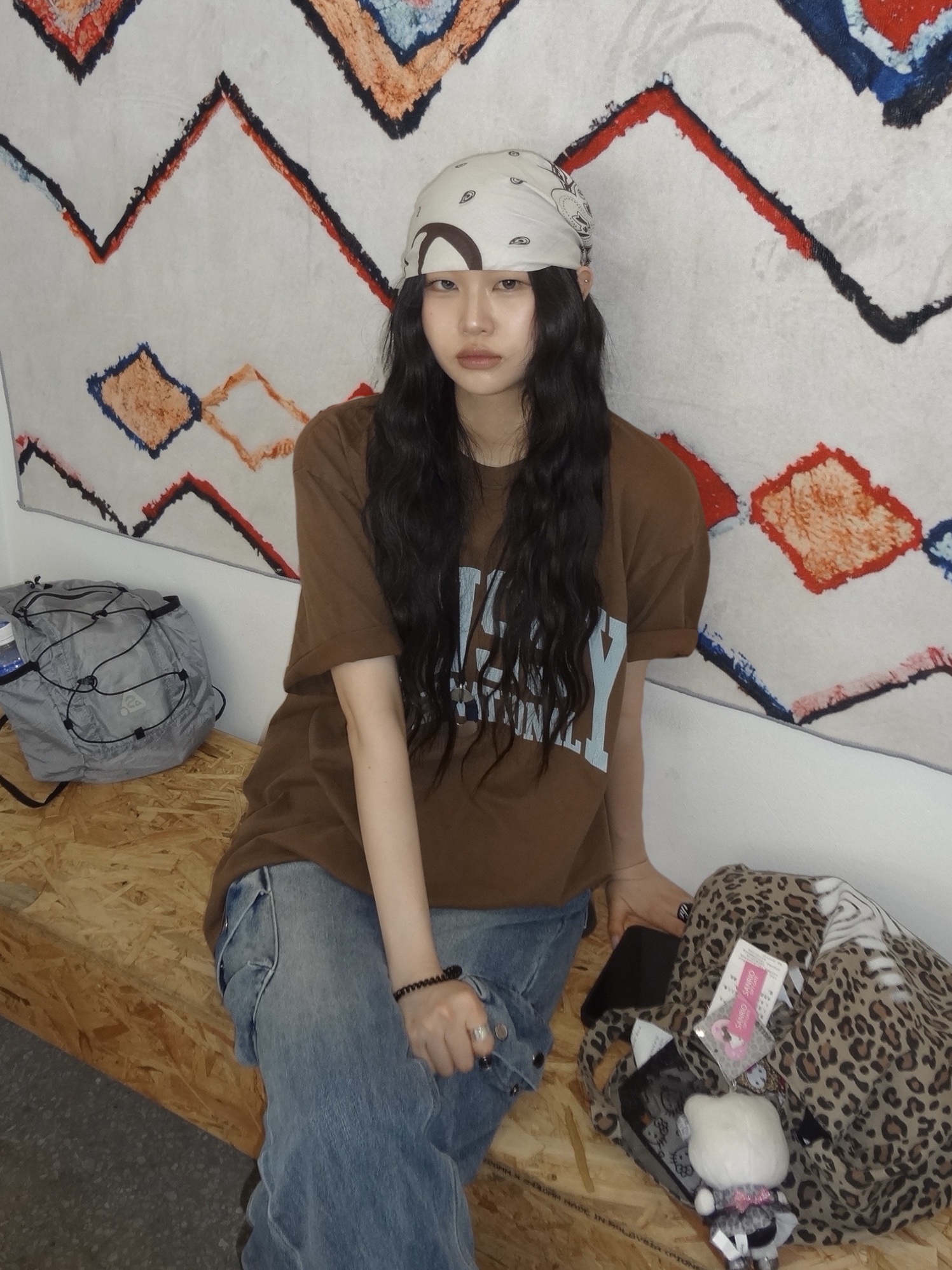 Stussy International Pigment Dyed T-Shirt Brown 착용 스타일 - 2