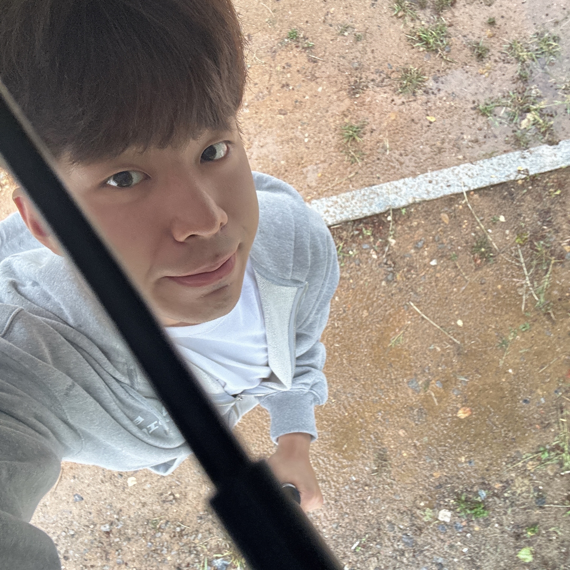 IAB Studio Zip-Up Hoodie Melange Gray - 26SS 착용 스타일 - 1