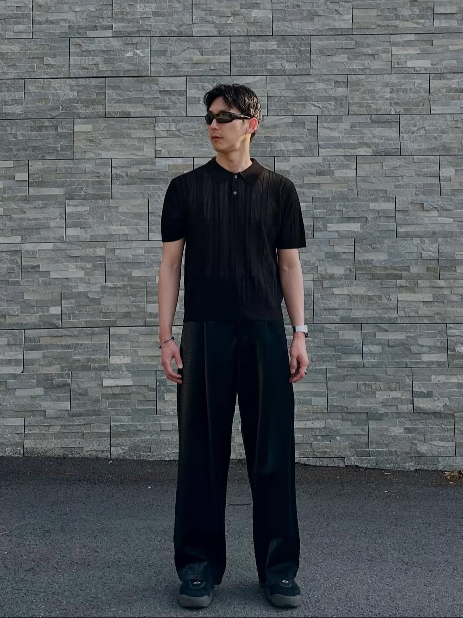Knitted Linen Skashi Collar Half Knit BLACK 착용 스타일 - 2