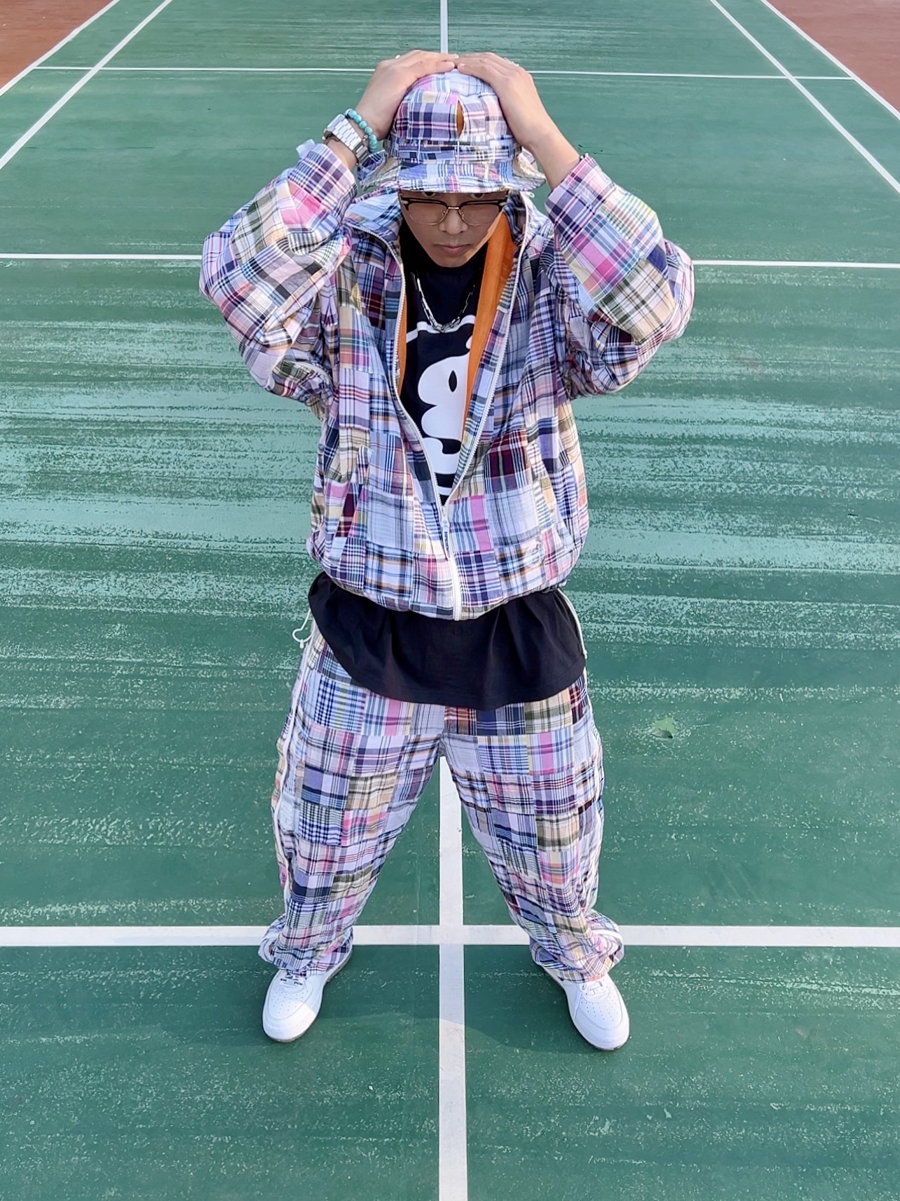 Supreme x GOODENOUGH Patchwork Madras Crusher Multicolor - 25SS, Supreme x GOODENOUGH Patchwork Madras Hooded Jacket Multicolor - 25SS 착용 스타일