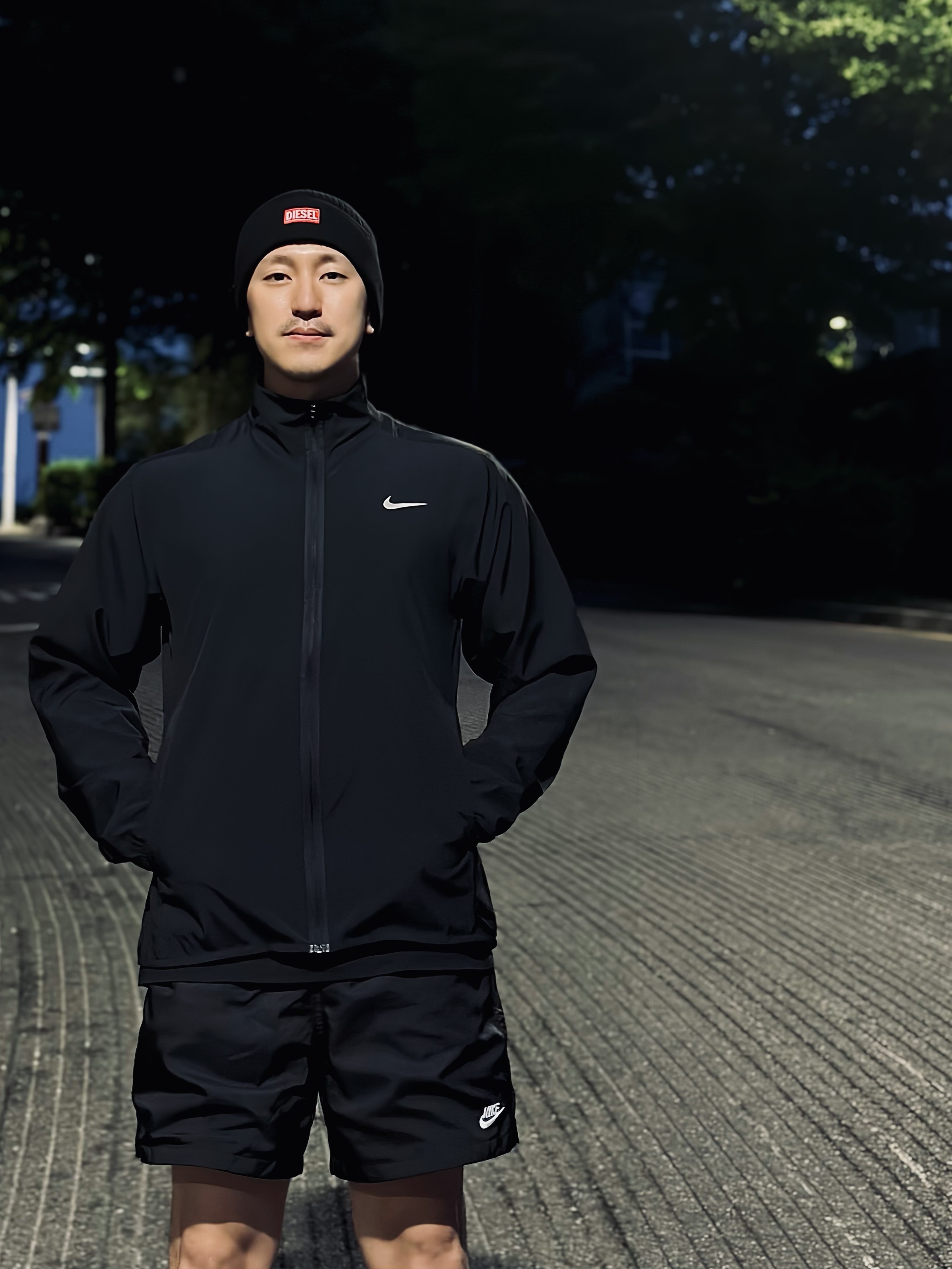 Diesel K-Coder-H 2X2 Ribbed Beanie with Logo Patch Black 착용 스타일