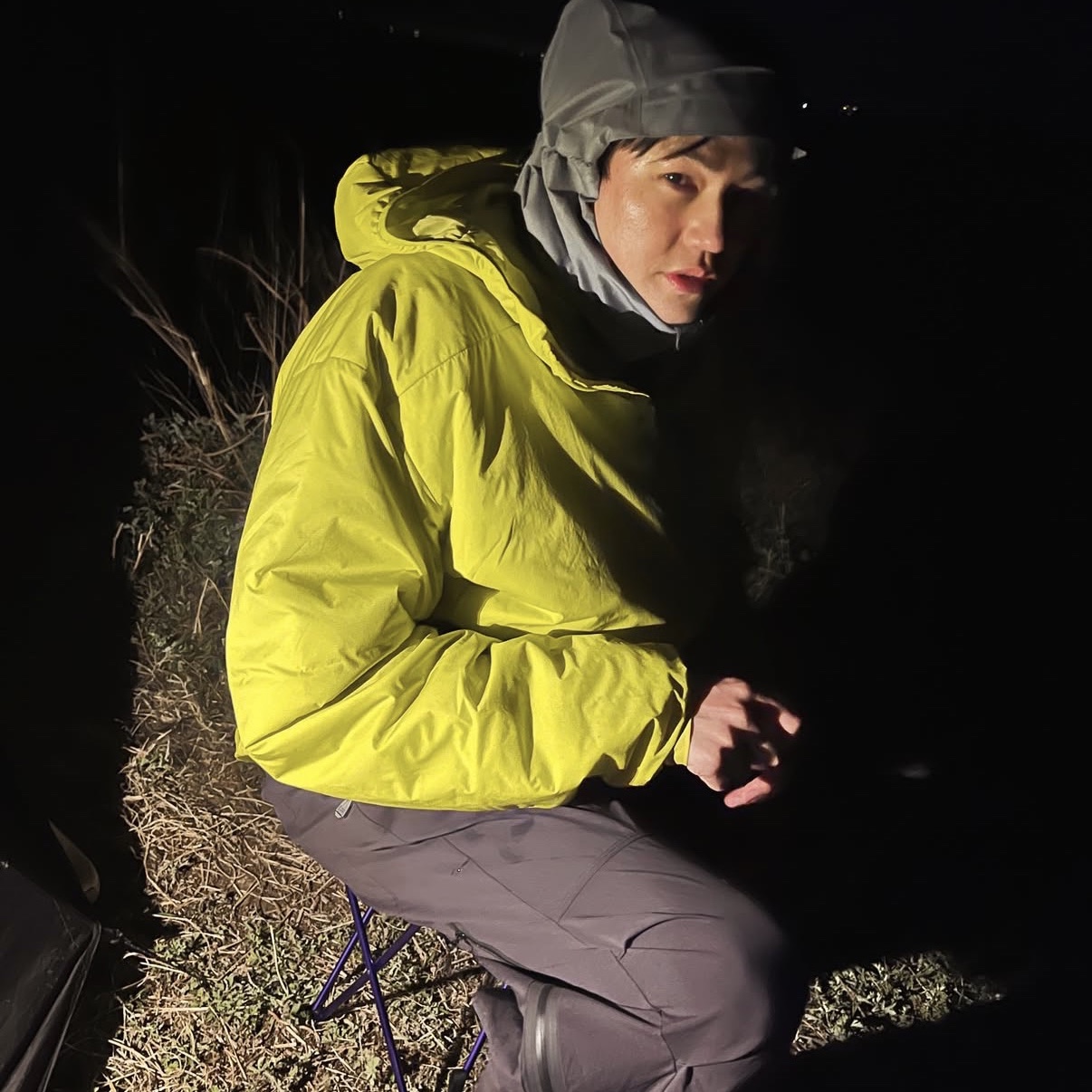 Arc'teryx Atom Hoody Lampyre 착용 스타일