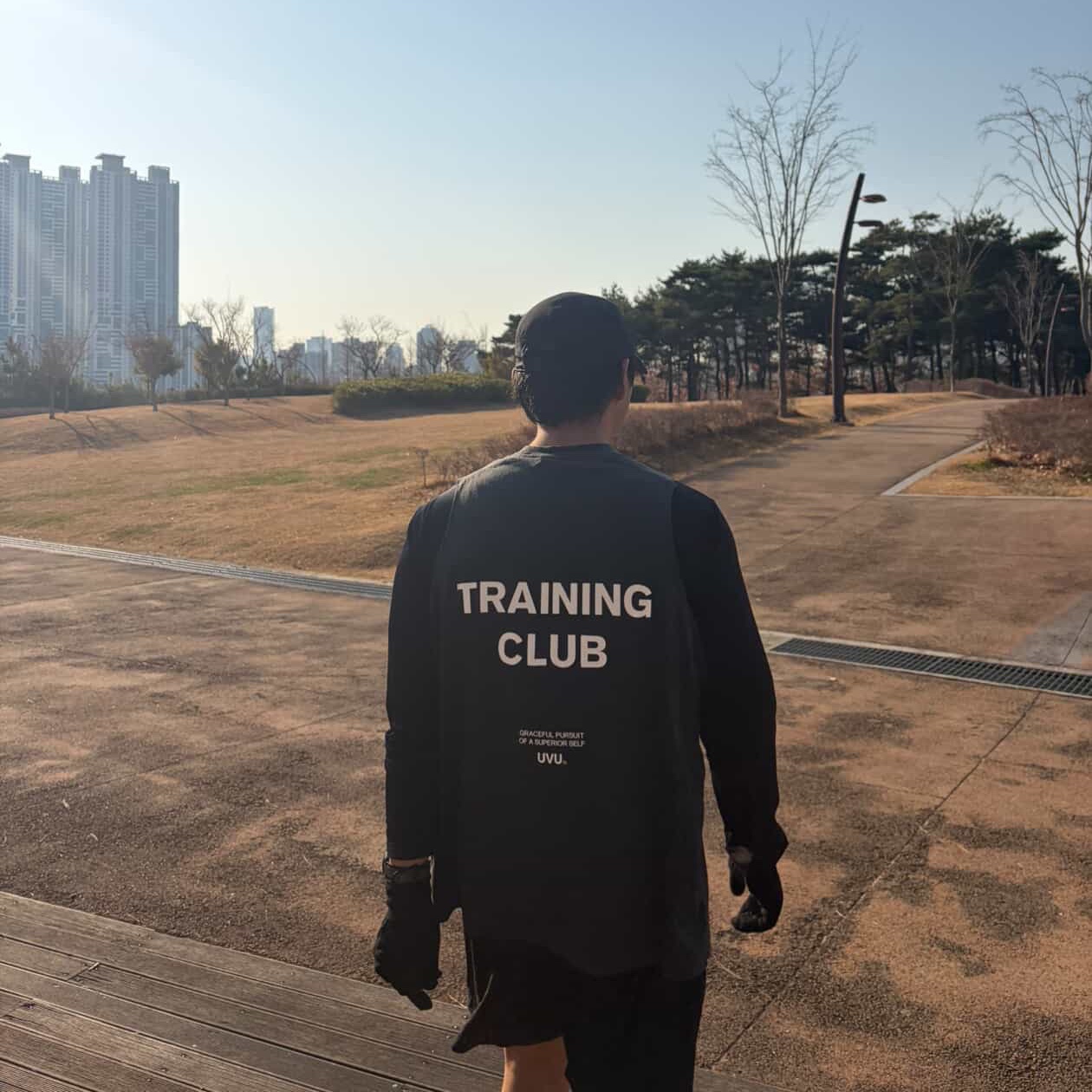 UVU 트레이닝 클럽 컷 오프 블랙 리플렉티브 | UVU | KREAM