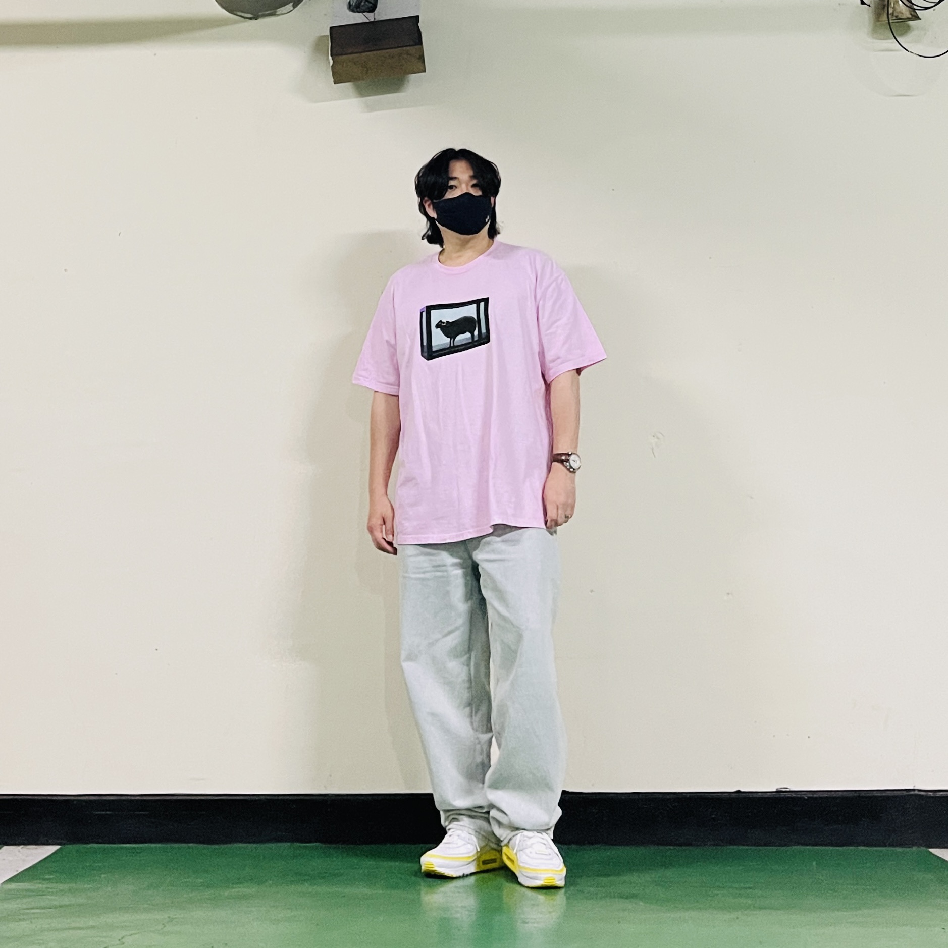 Supreme x Damien Hirst T-Shirt Light Pink - 25SS 착용 스타일 - 1