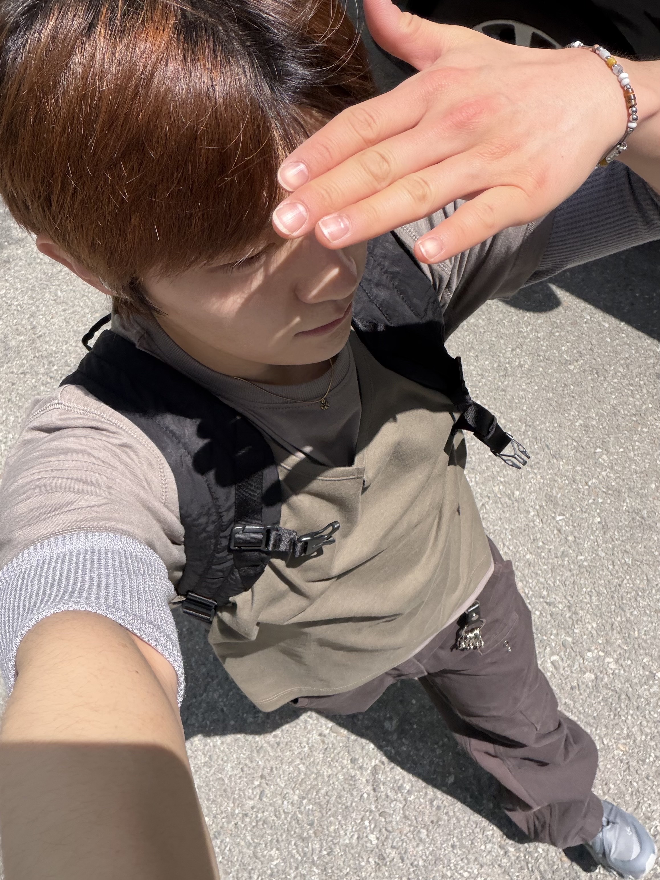 IGNOTA Core:14 Shell Cargo Pants Dune, On Running x Post Archive Faction (Paf) Cloudmonster Hyper Phantom Apollo 착용 스타일