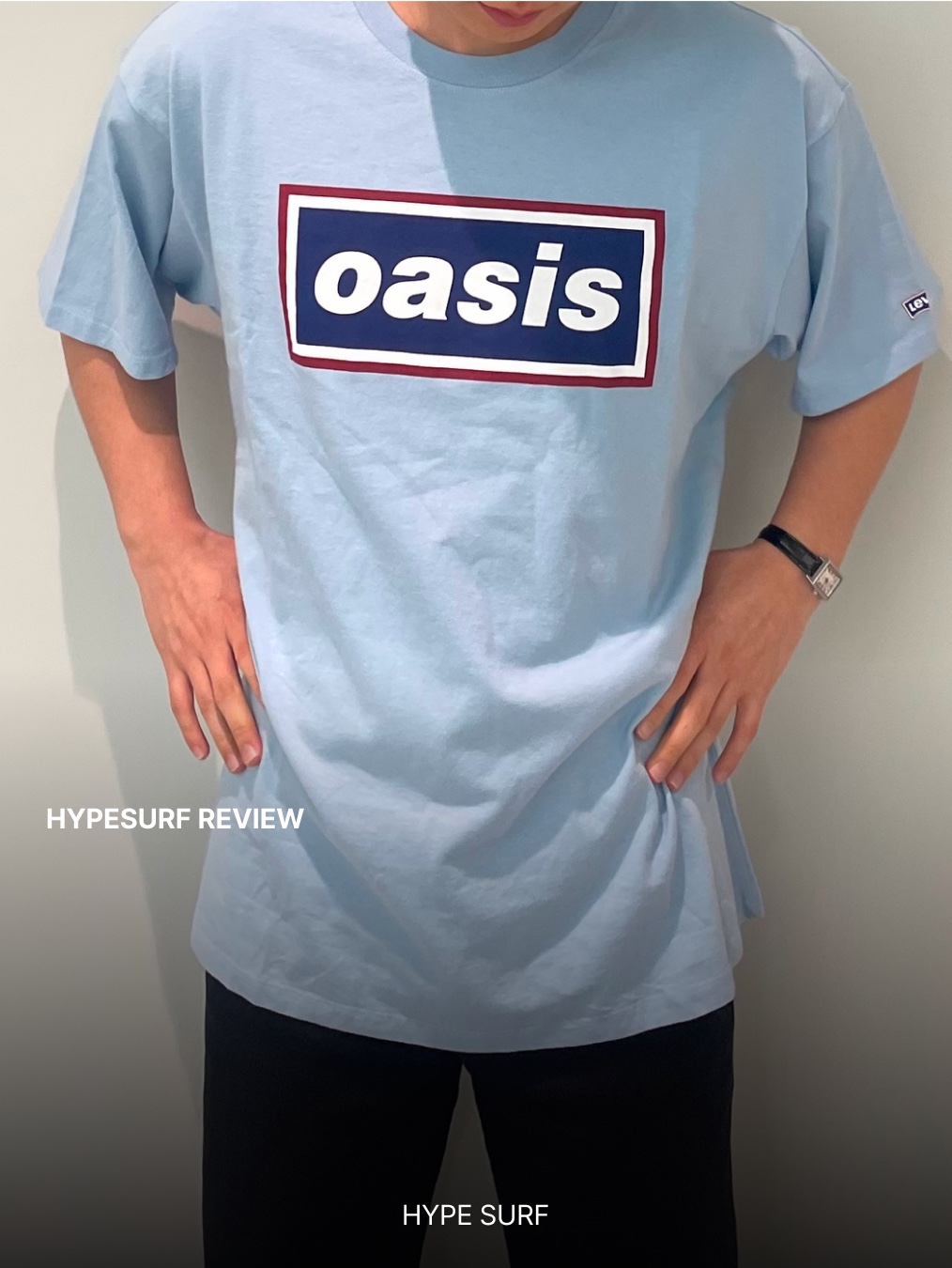 Levi's x Oasis Deca Logo T-Shirt Sky Blue 착용 스타일 - 1