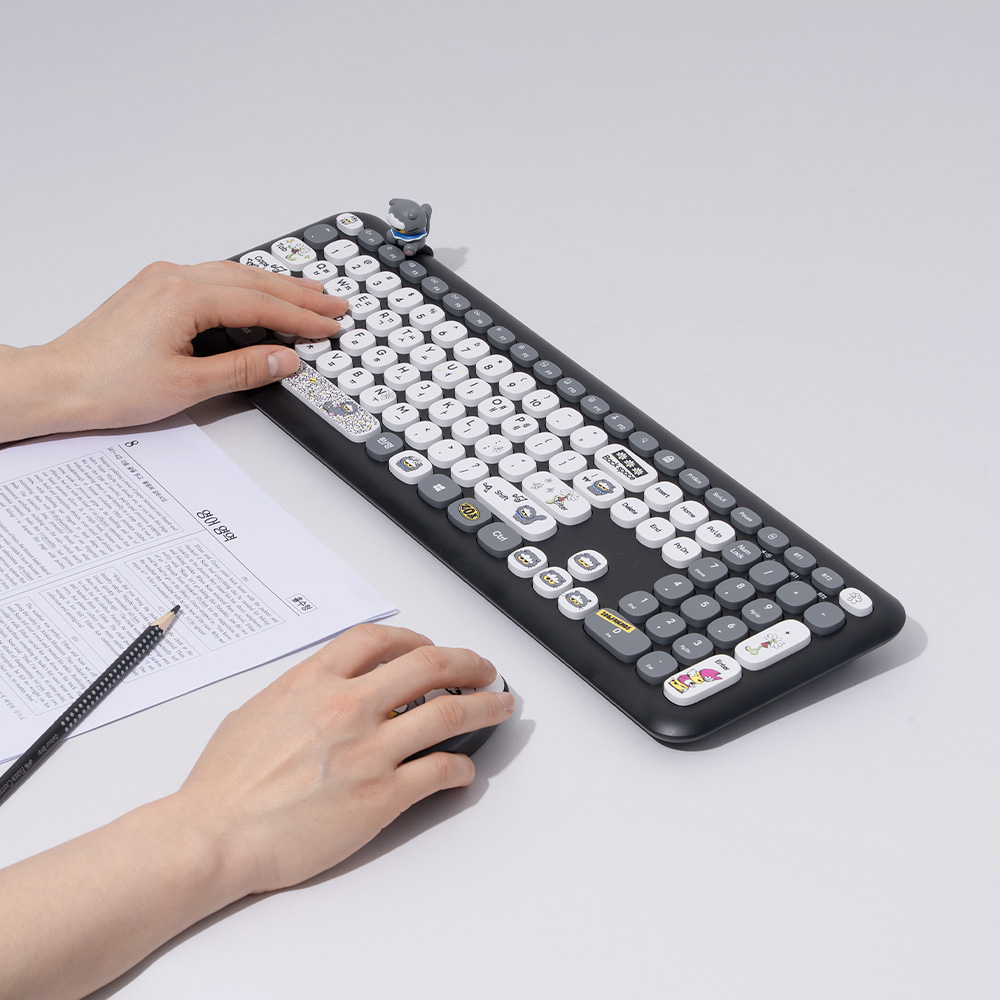로이체 조앤프렌즈 피규어 저소음 멀티페어링 블루투스 무선 키보드(Royche Zo&Friends Figure Silent Multi-Pairing Bluetooth Wireless Keyboard) - 4