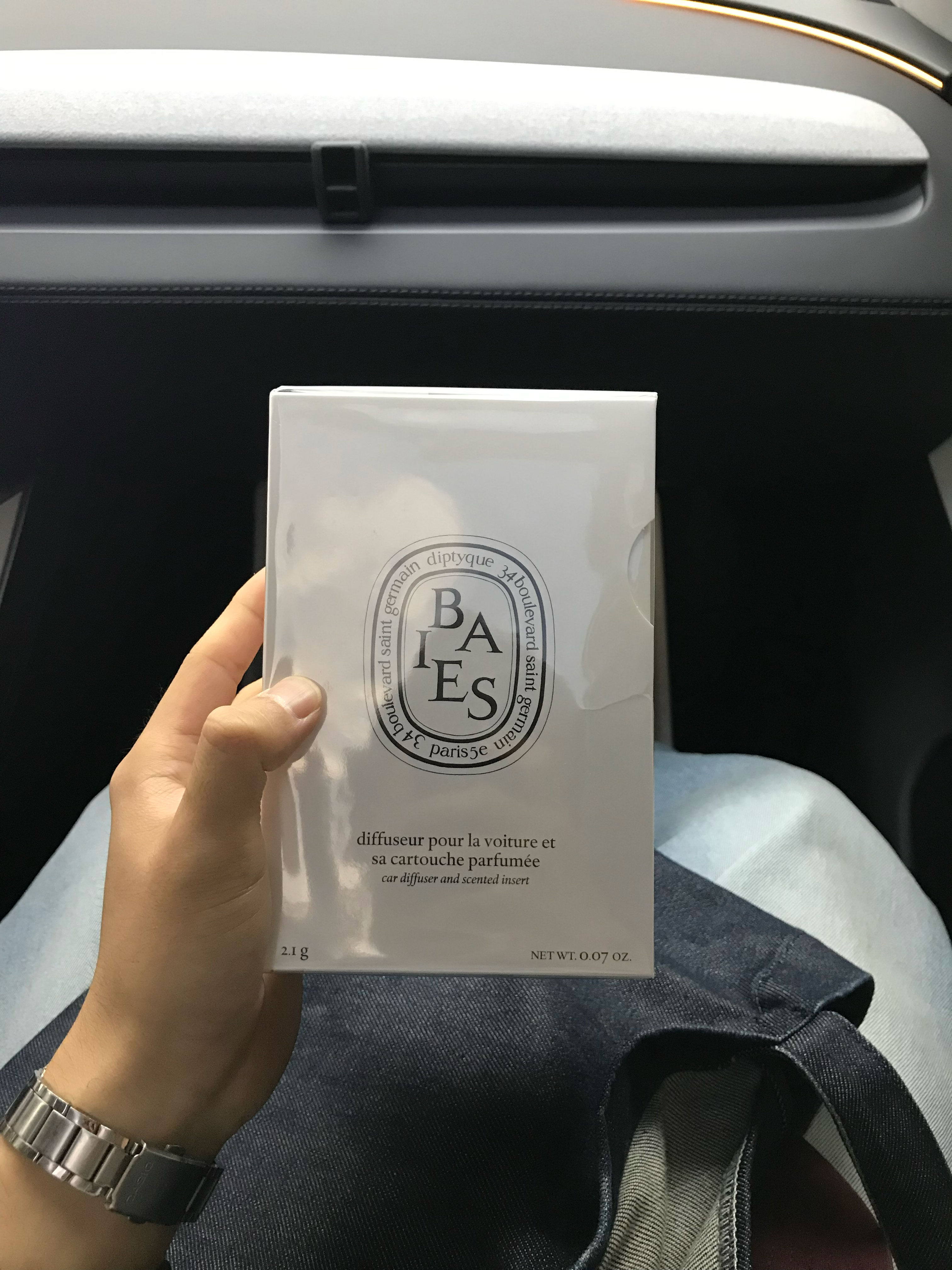 Casio LTP-V007D-1B, Diptyque Car Diffuser Case & Refill Capsule Set Baies 착용 스타일 - 6