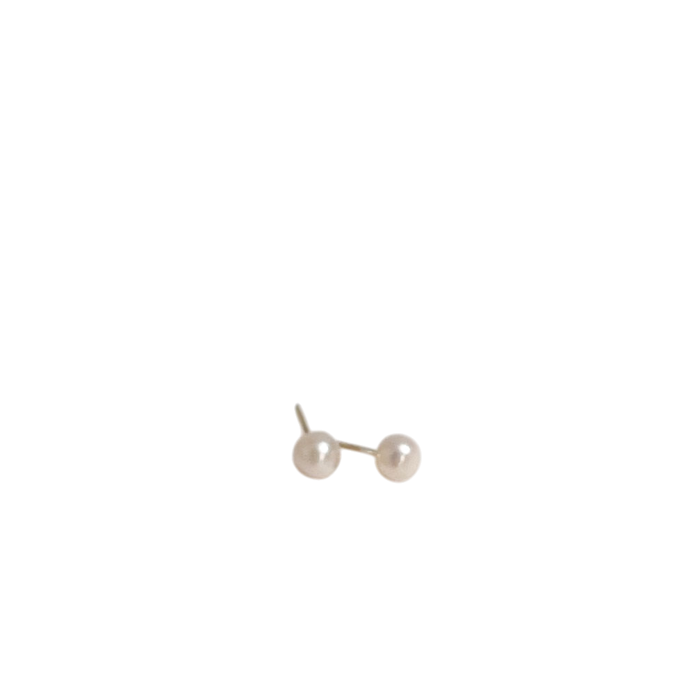 오브제213 클래식 내츄럴 펄 스터드 이어링(OBJET213 Classic natural pearl stud earrings)