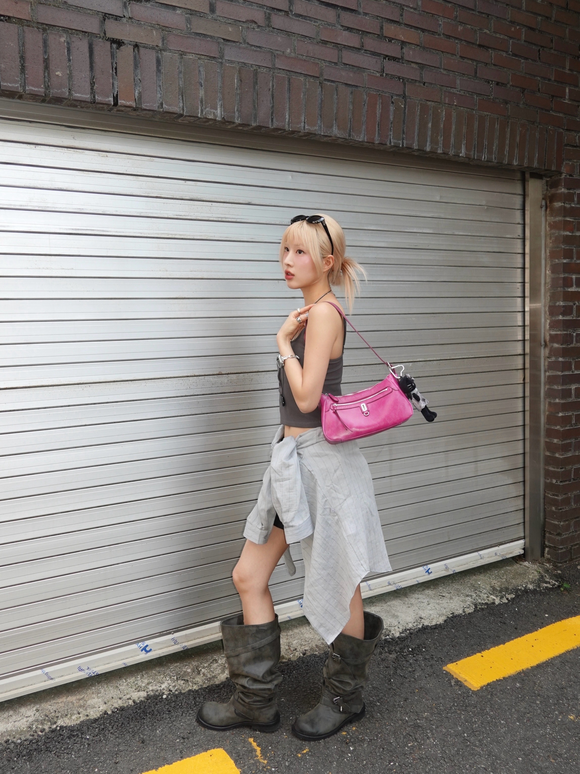 Sanrio Hello Kitty Black Angel Collection Style Up Mascot Angel Black, Gentle Monster Blanc 01 Black 착용 스타일 - 5