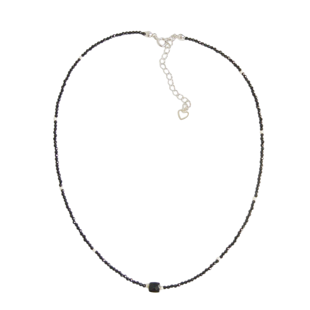 18N0039 OBJET213 Black cube stone wonderland necklace
