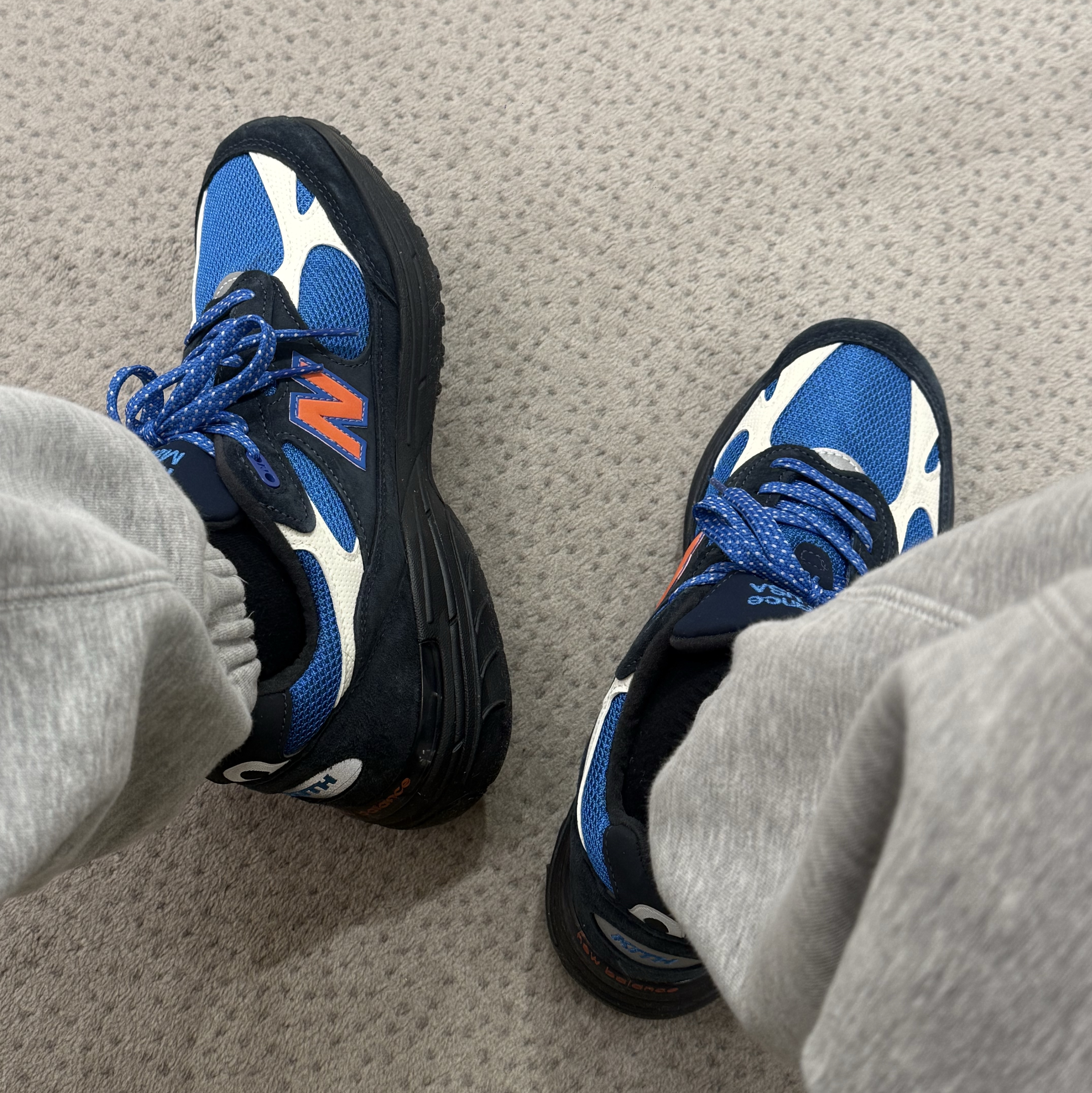 New Balance x Kith x Madison Square Garden 993 Made in USA Navy Princess Blue 착용 스타일