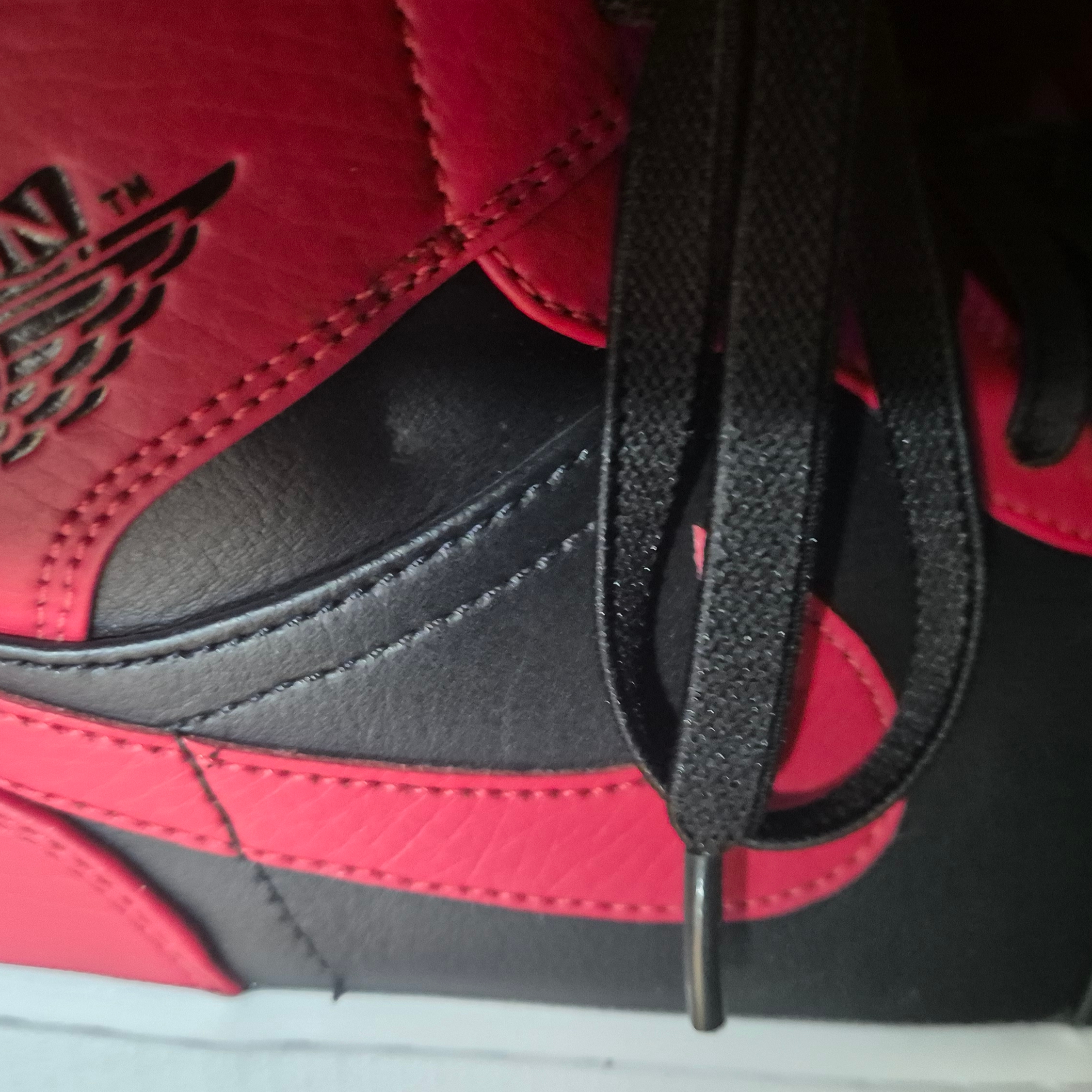 Jordan 1 Mid Bred Banned 2020 착용 스타일