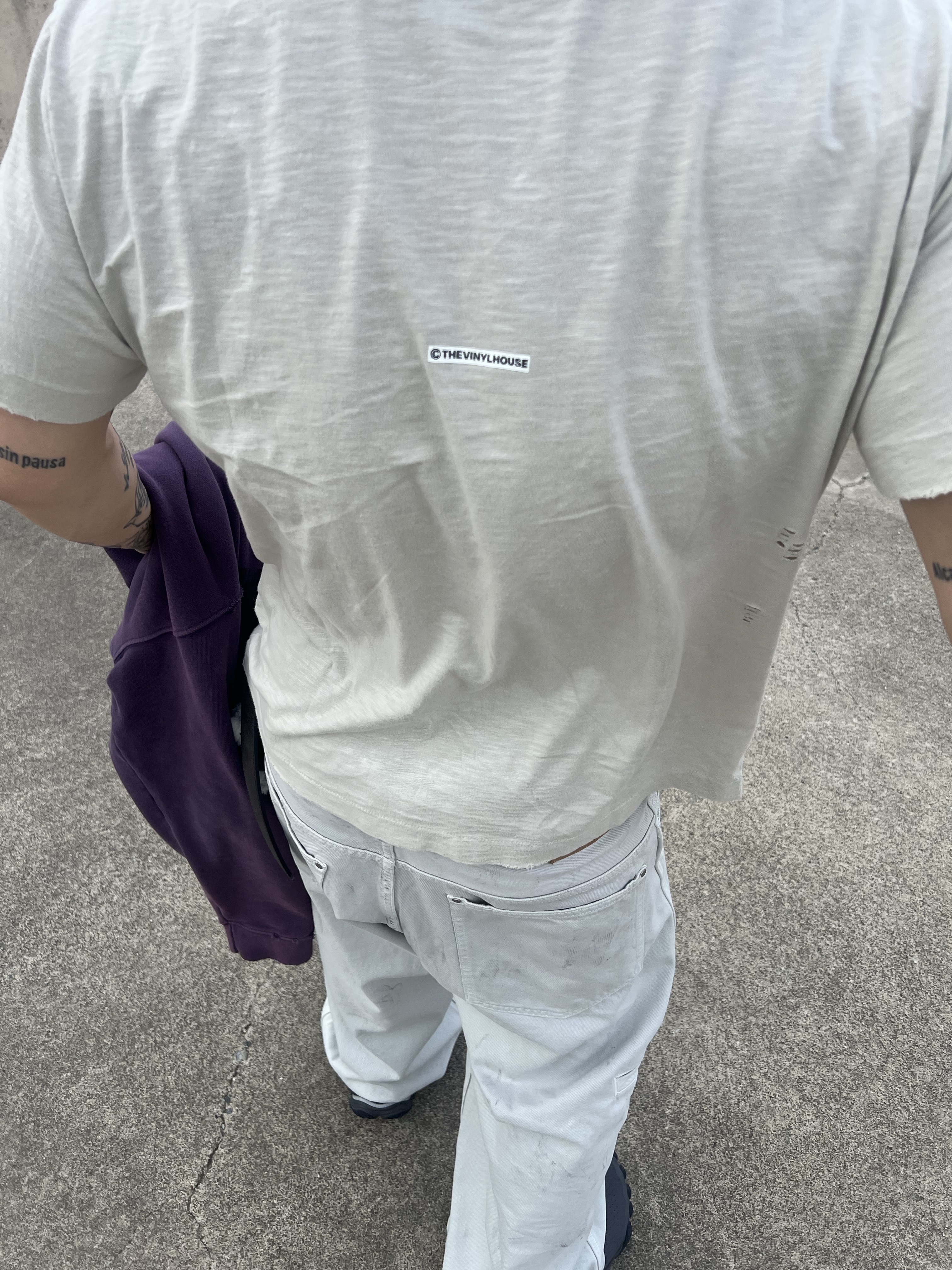 Thevinylhouse Necklace Vintage Slub Tee Beige, Undermycar MU.128 Original Logo Cracked Leather Belt Silver / Black 착용 스타일 - 4