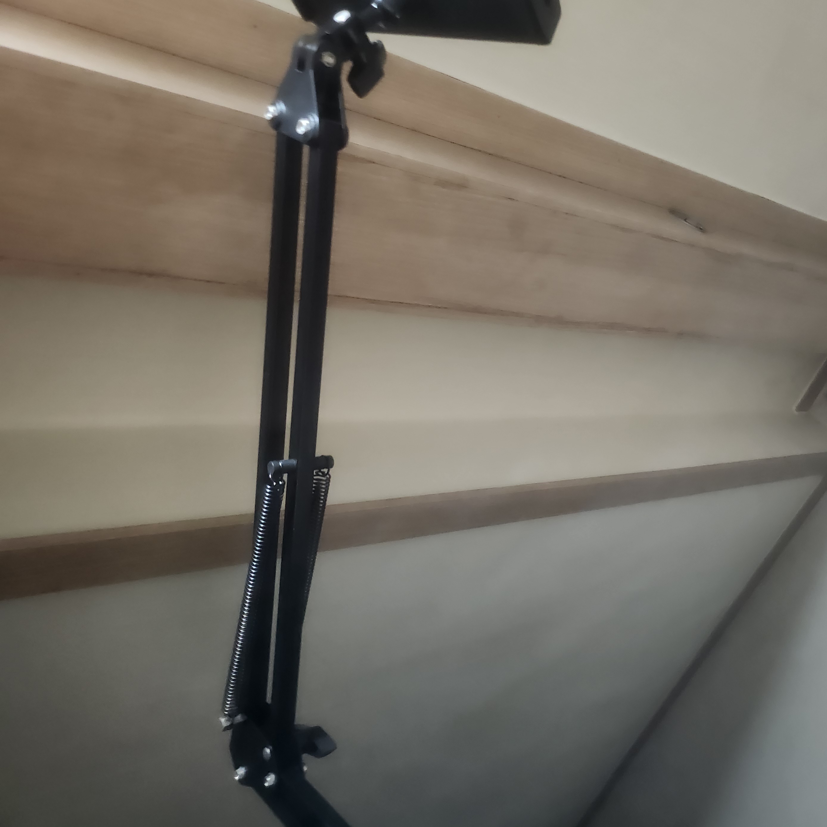 SINJIMORU Clip-on Smartphone Tablet Holder iPhone iPad Flexible Arm Black 착용 스타일