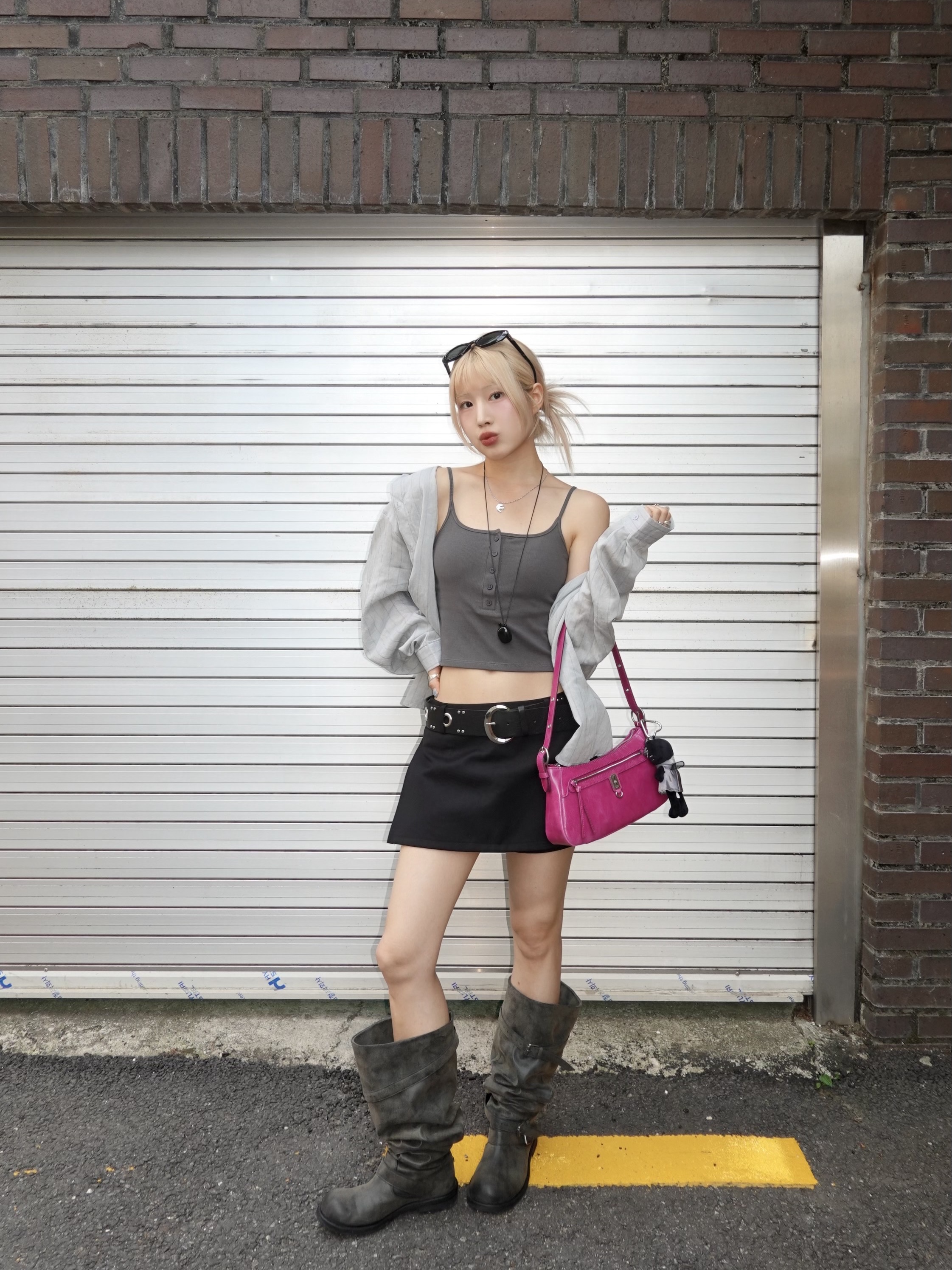 Sanrio Hello Kitty Black Angel Collection Style Up Mascot Angel Black, Gentle Monster Blanc 01 Black 착용 스타일 - 3