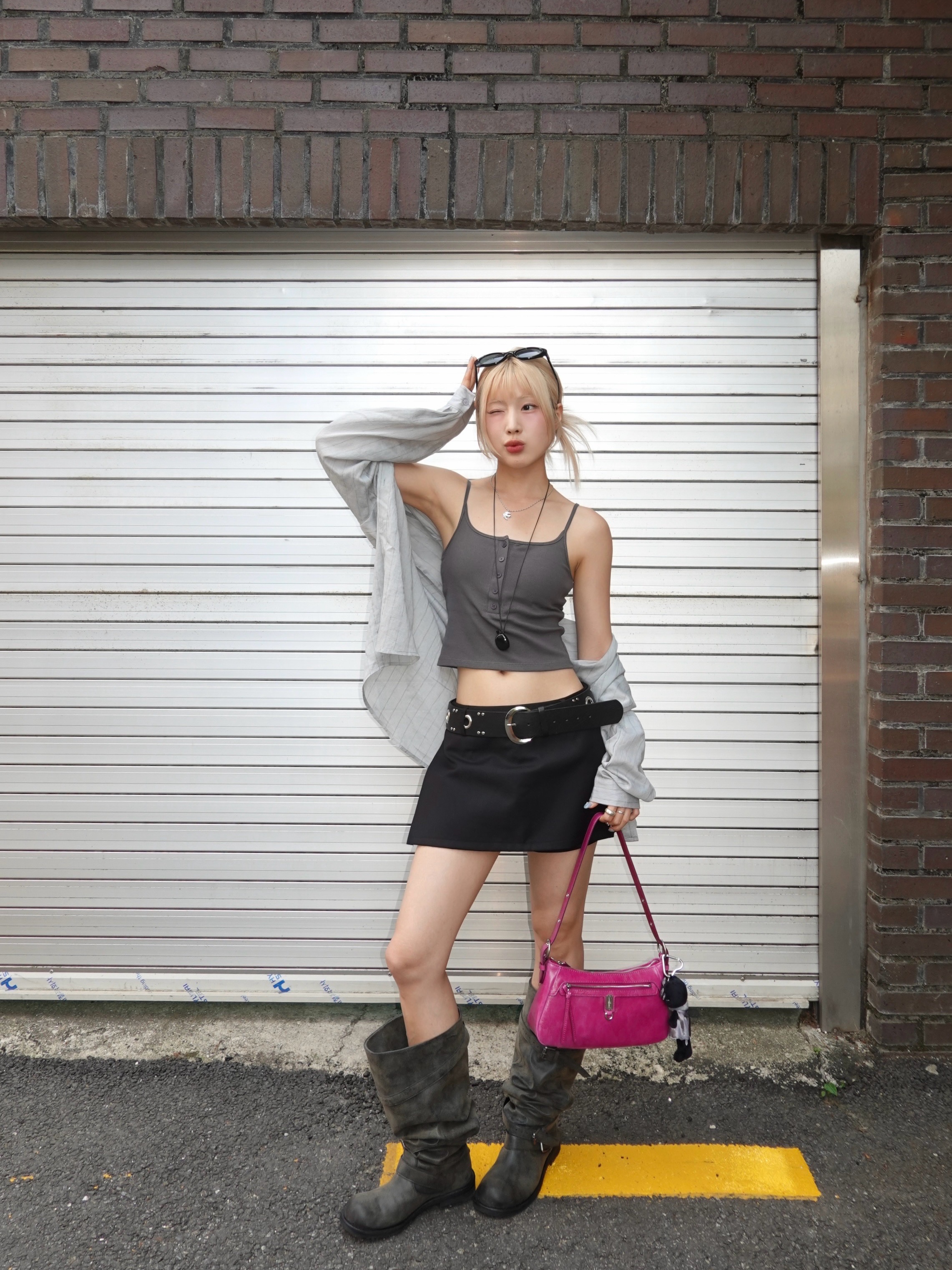 Sanrio Hello Kitty Black Angel Collection Style Up Mascot Angel Black, Gentle Monster Blanc 01 Black 착용 스타일 - 4