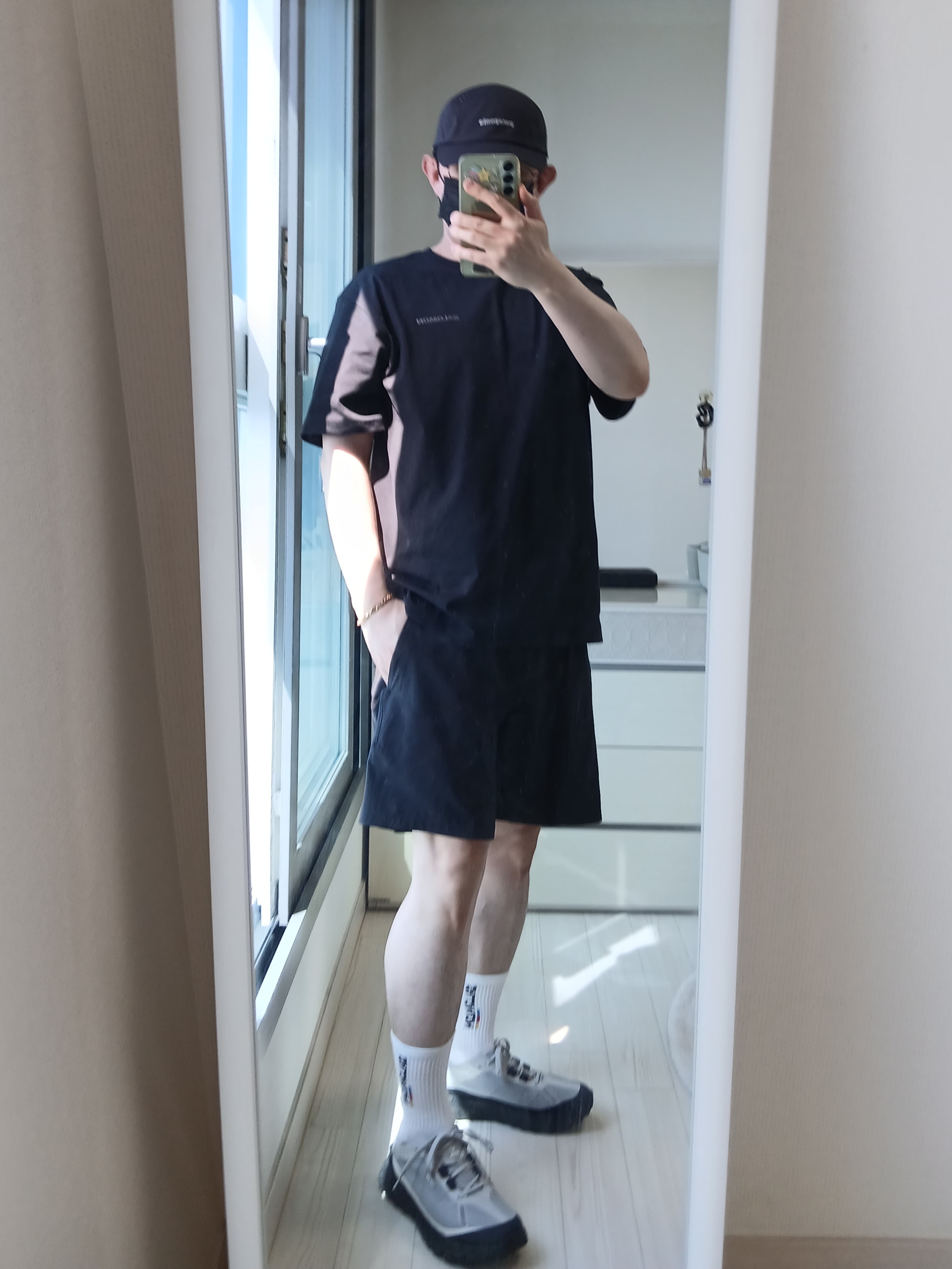 Lululemon Pace Breaker Linerless Short 5 inch Update Speckled Heather Black Multi, Norda 001A Pewter 착용 스타일 - 3