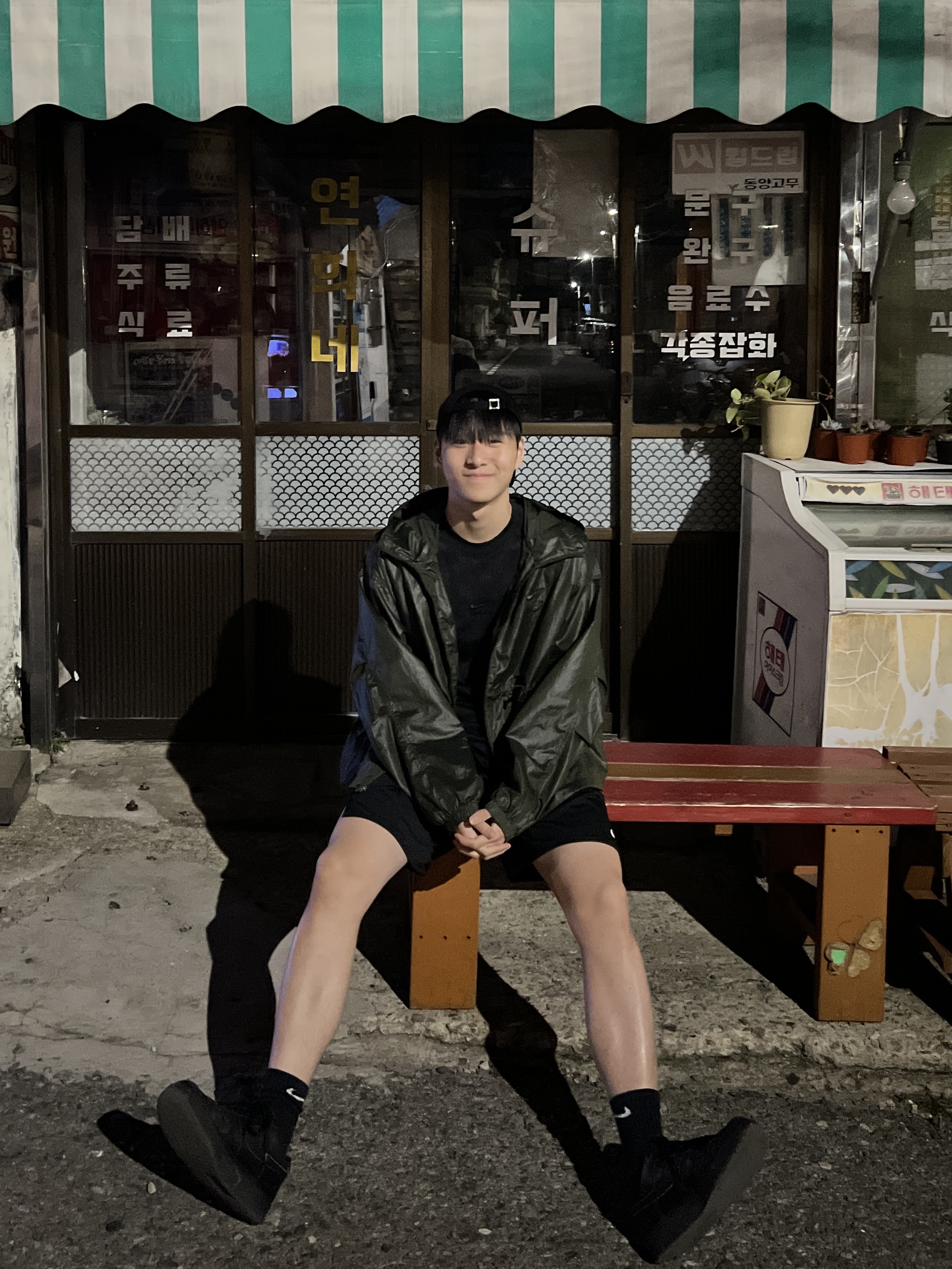 Nike Air Woven Jacket Sequoia - Asia, Nike Air Force 1 '07 Low Triple Black 착용 스타일