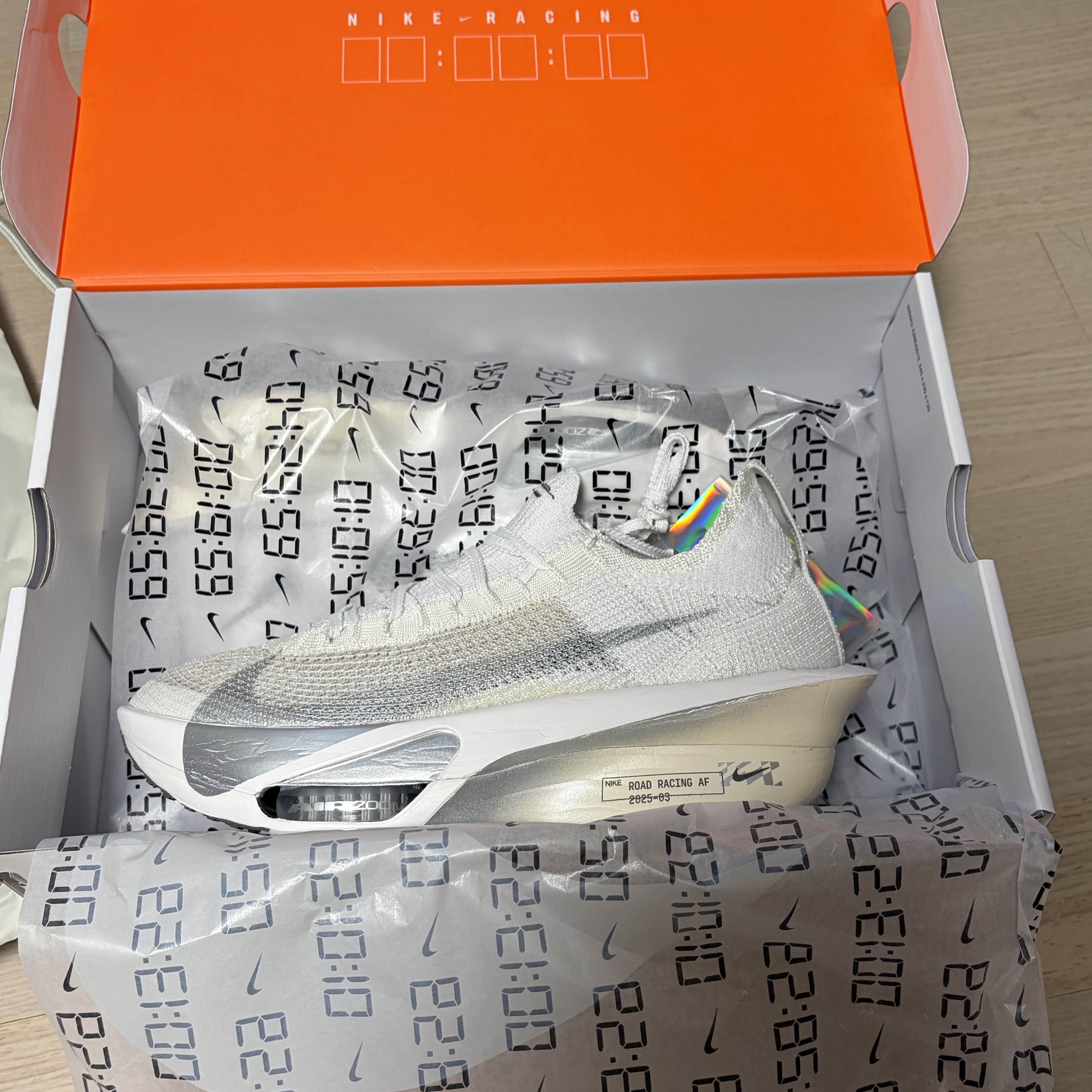 Nike Air Zoom Alphafly Next% 3 Platinum Tint Reflect Silver 착용 스타일
