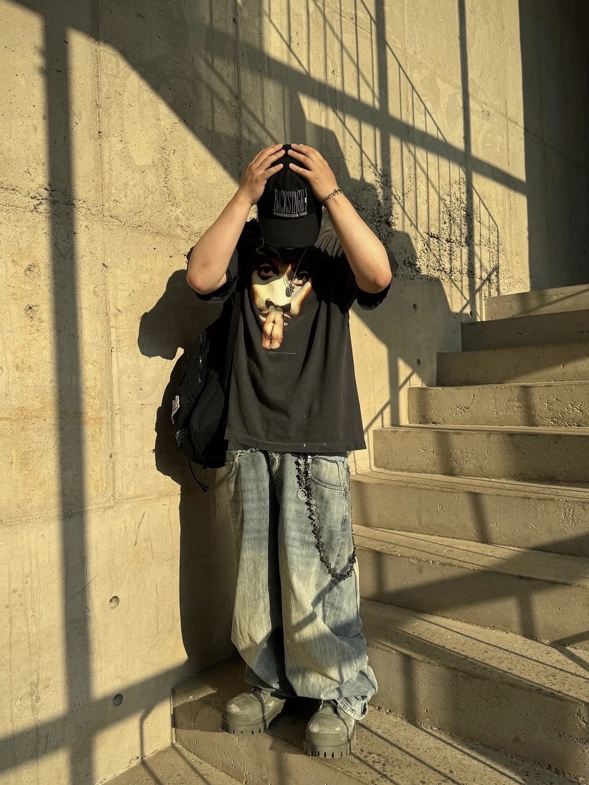 Saint Mxxxxxx x 2Pac S/S T-Shirt Black - 25SS 착용 스타일