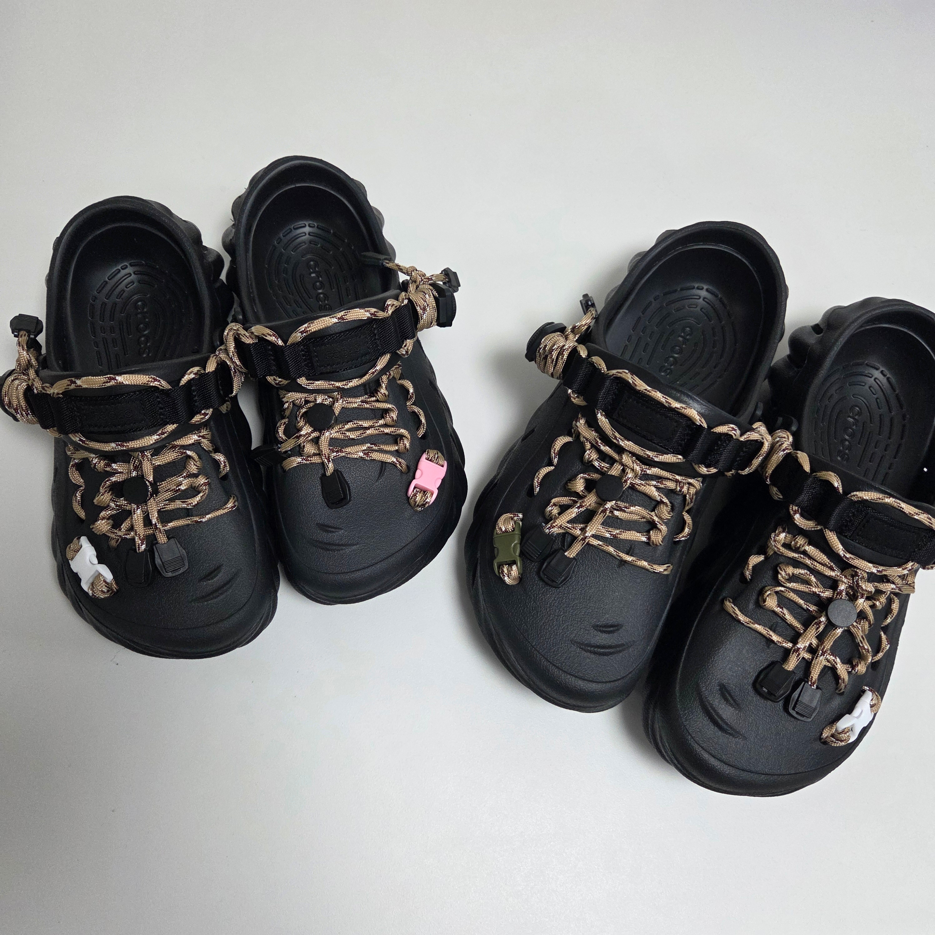Crocs Echo Clog Black 착용 스타일 - 3