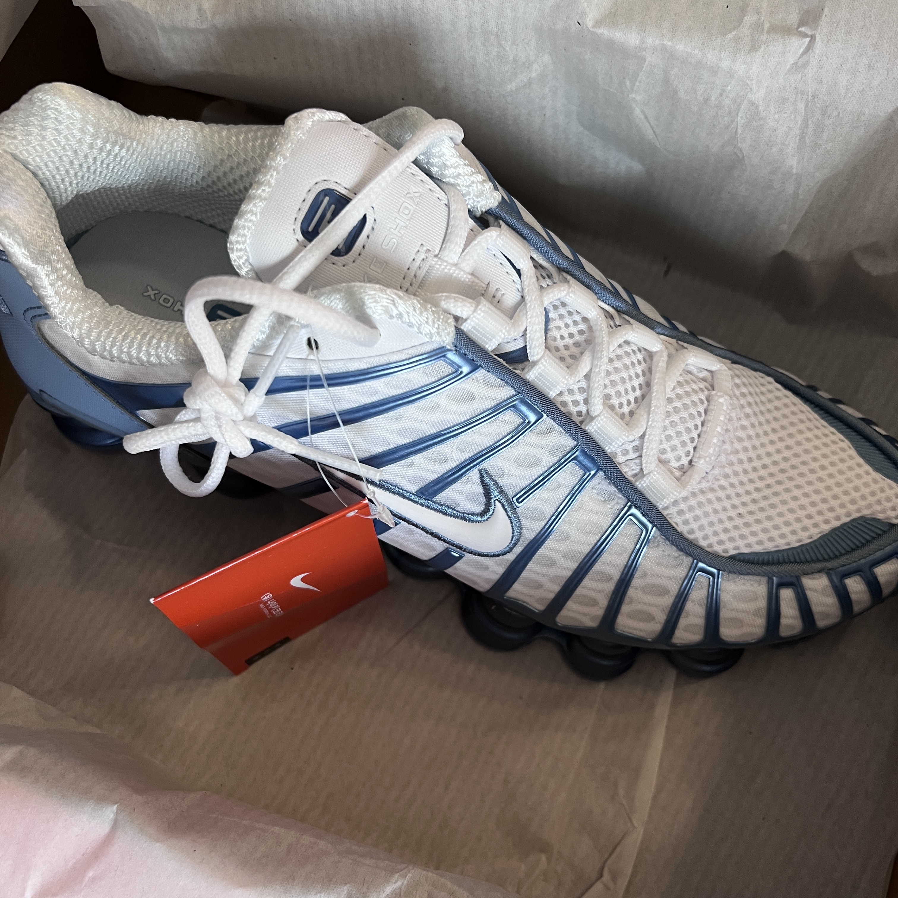 (W) Nike Shox TL White Work Blue 착용 스타일