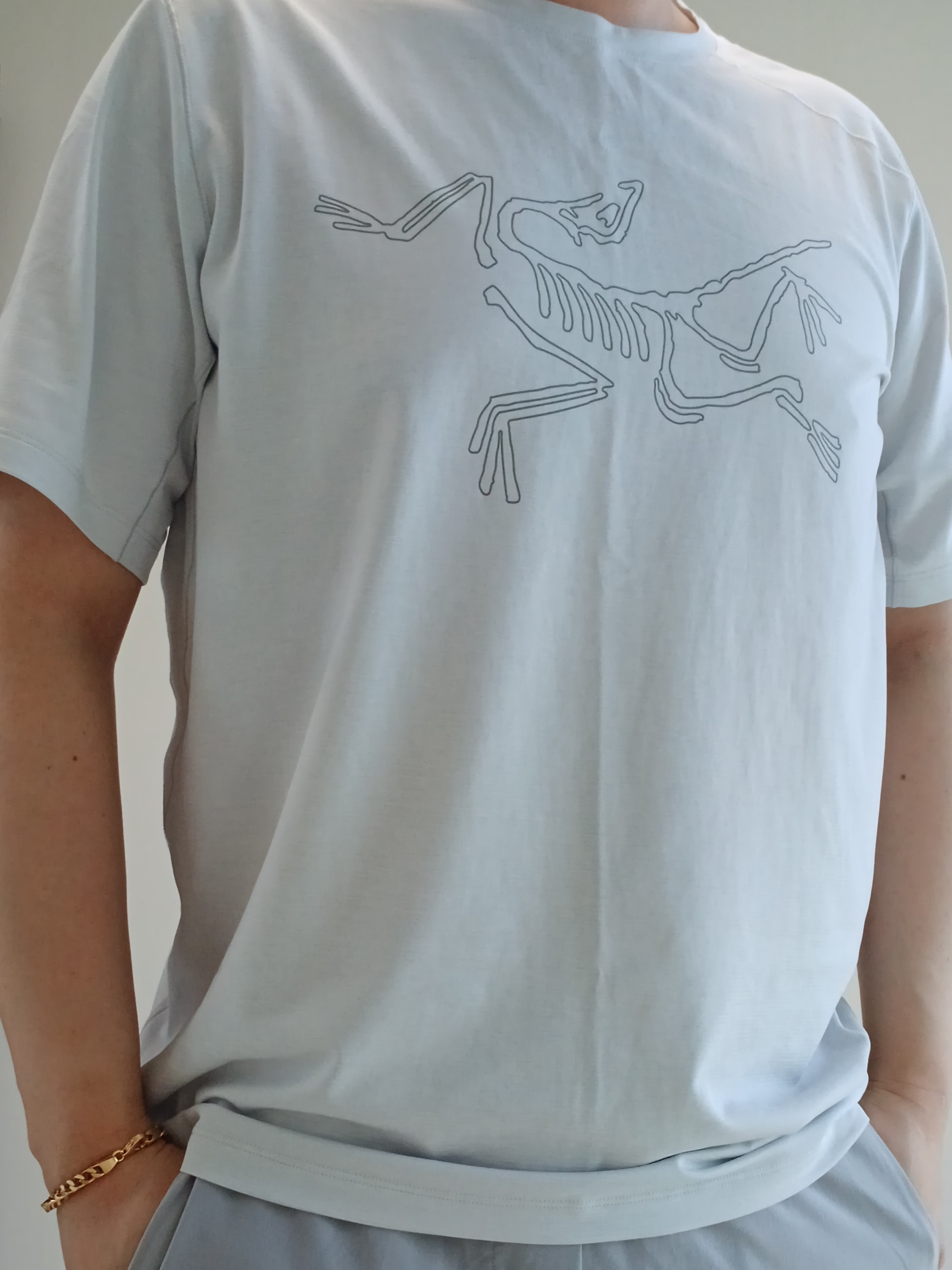 (W) Lululemon Fast and Free Running Hat Black, Arc'teryx Cormac Logo SS T-Shirt Atmos Heather 착용 스타일 - 4
