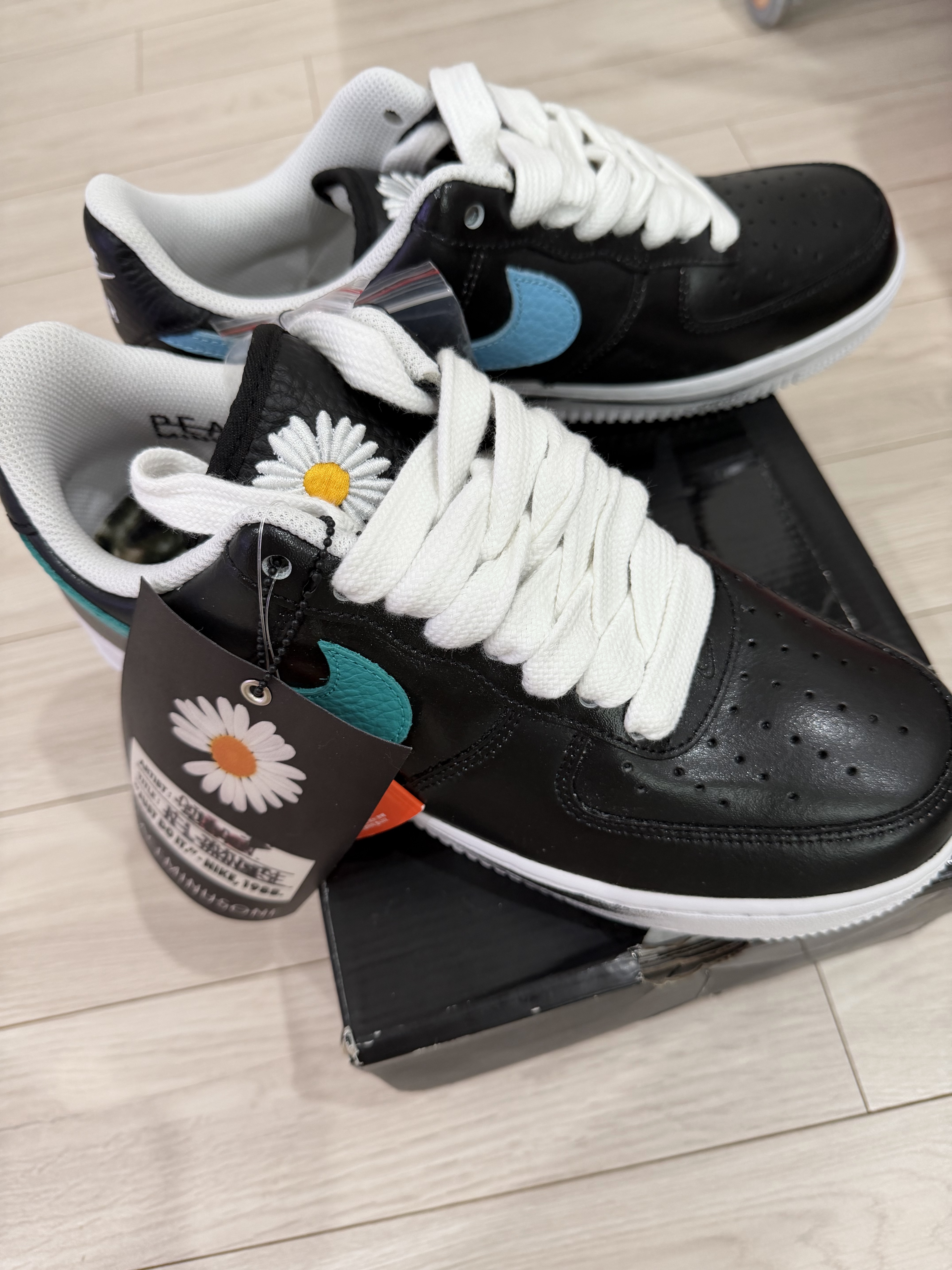 Nike x Peaceminusone Air Force 1 Low Para-Noise 3.0 Black and Multicolor 착용 스타일 - 2
