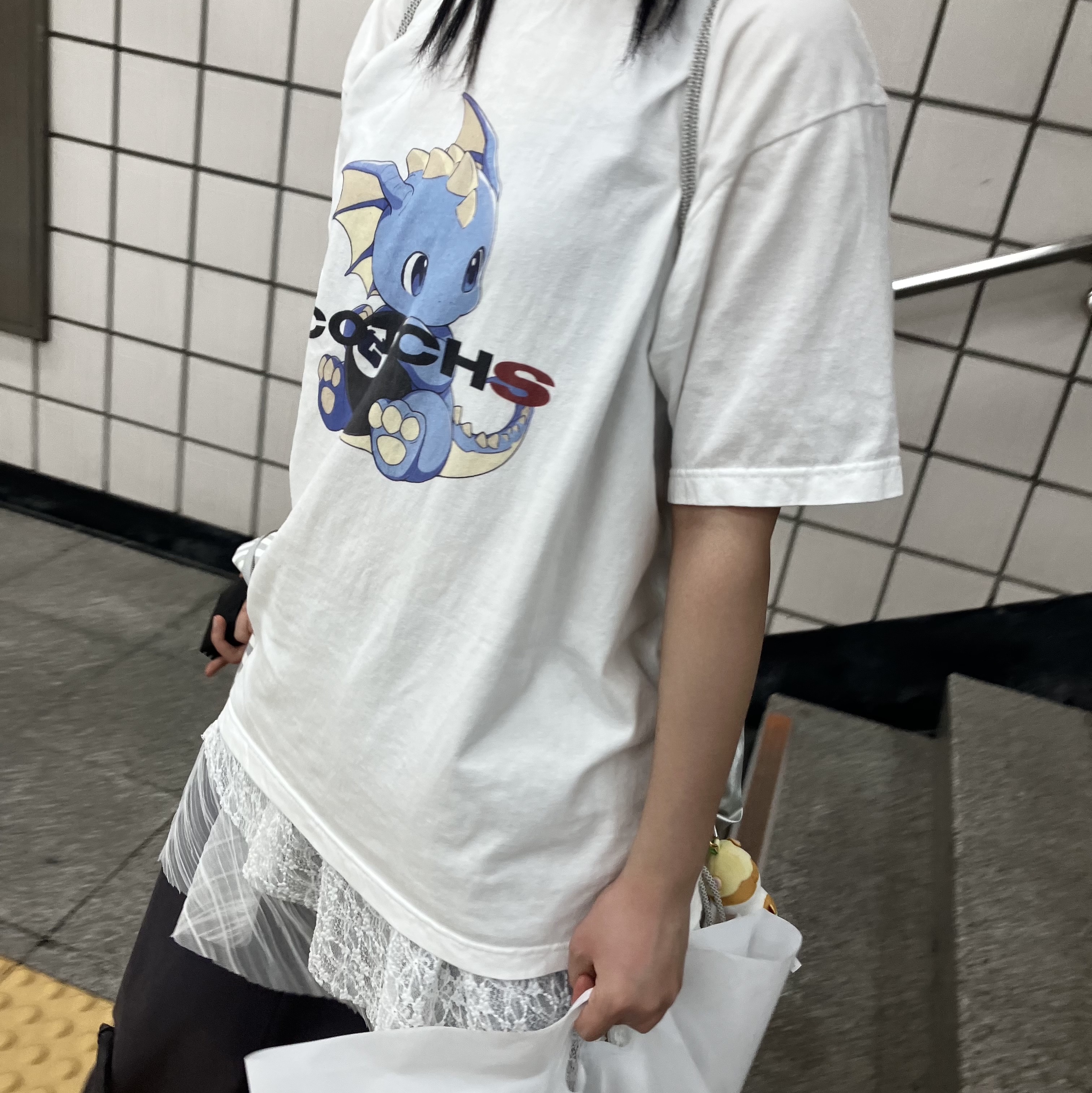 Cotchs Plubee T-Shirt White 착용 스타일