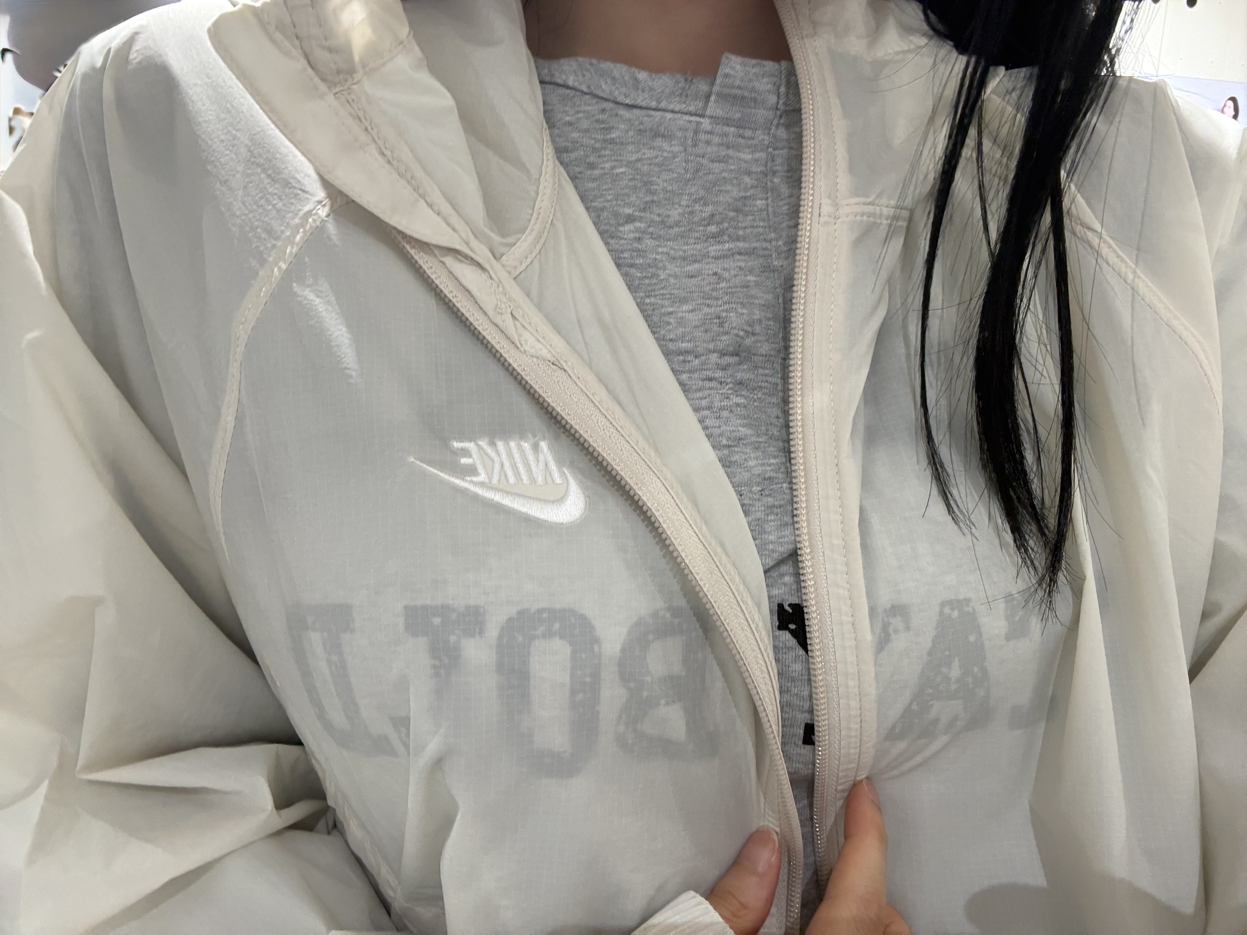 Nike Windrunner Unlined Full-Zip UV Jacket Light Orewood Brown Cream II - Asia 착용 스타일