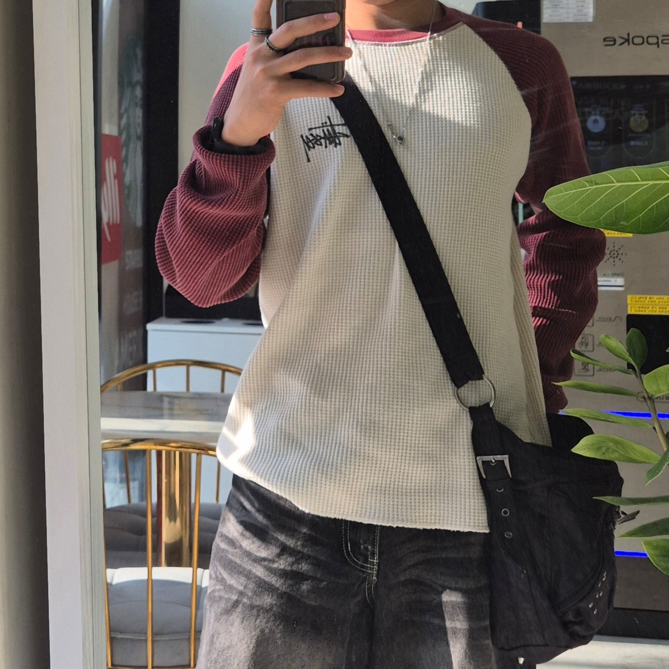Stussy Basic Stussy Thermal 2 Tone LS T-Shirt Off White 착용 스타일