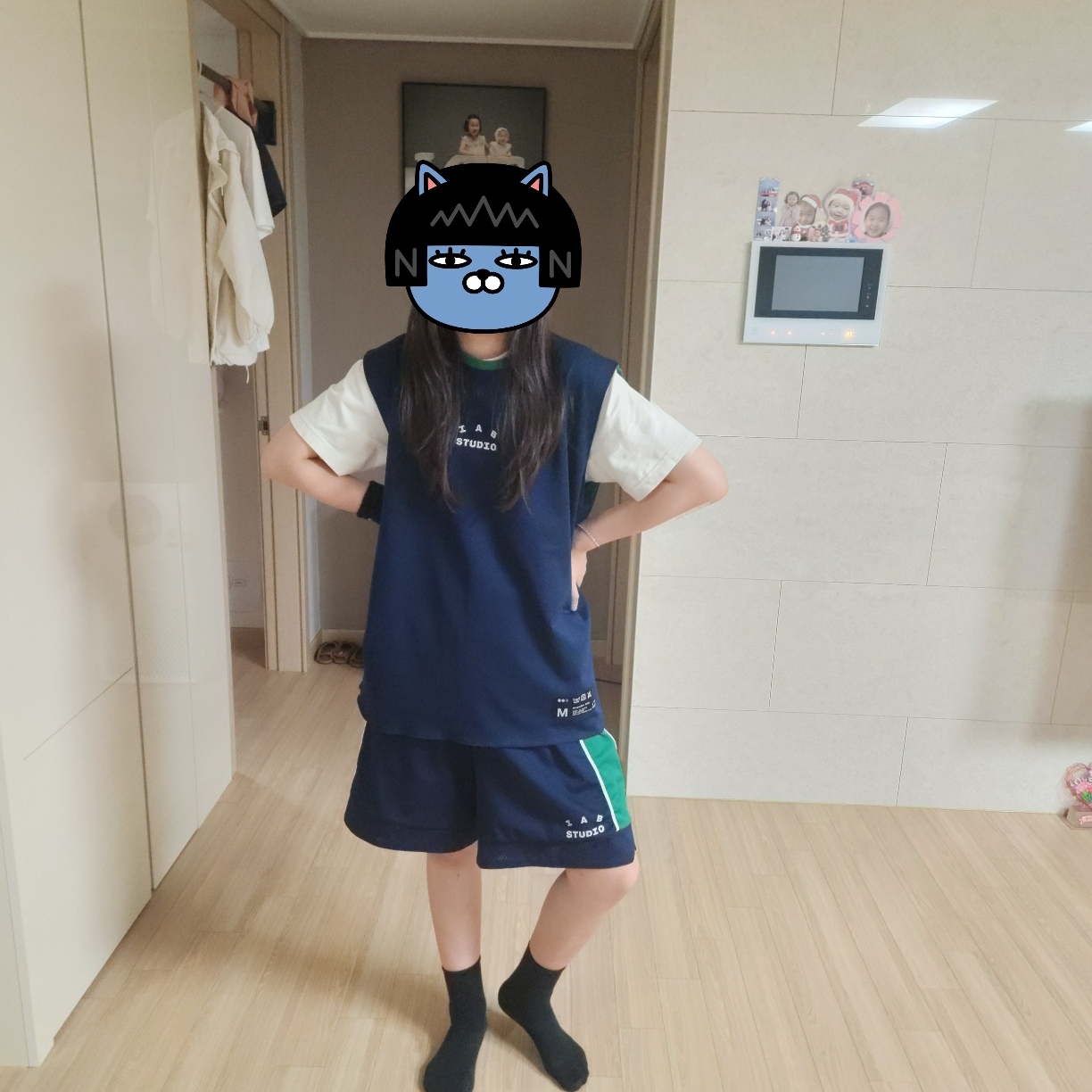 IAB Studio Reversible Jersey & Shorts Set Navy Green - 22FW 착용 스타일 - 1