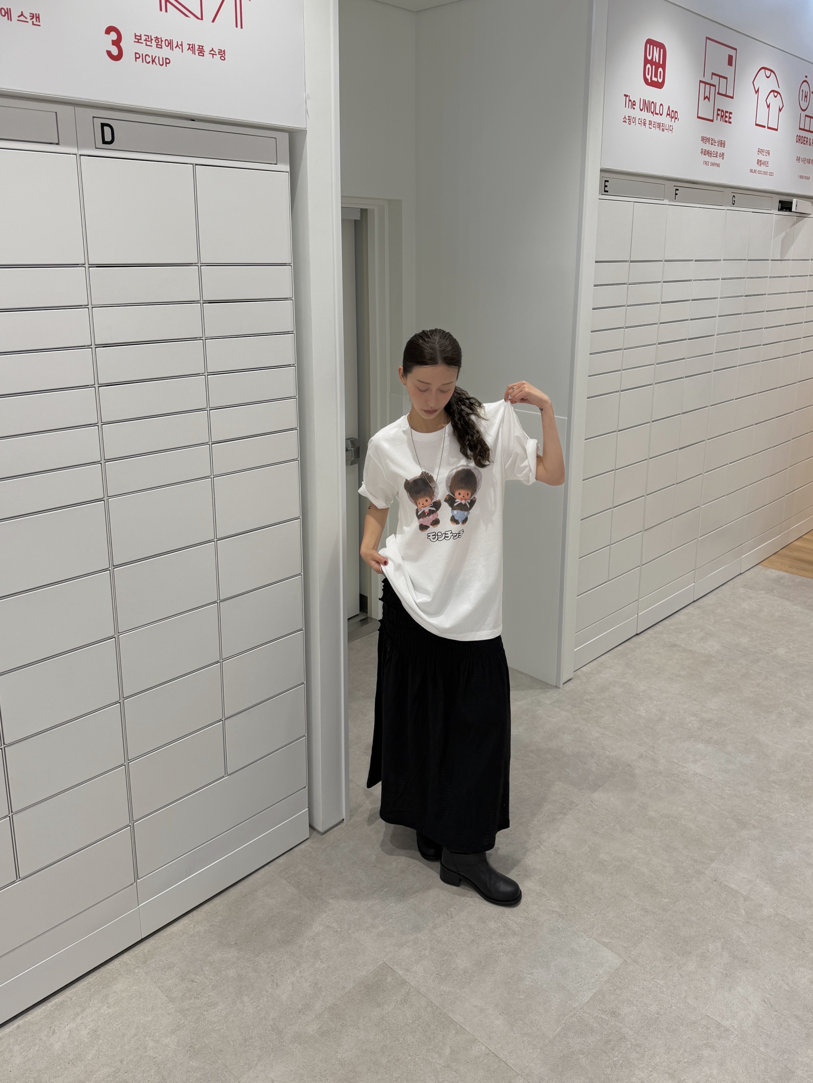 (W) Uniqlo x Cecilie Bahnsen Shirring Sleeveless Top Black, (W) Uniqlo x Cecilie Bahnsen Shirring Skirt Black 착용 스타일 - 9