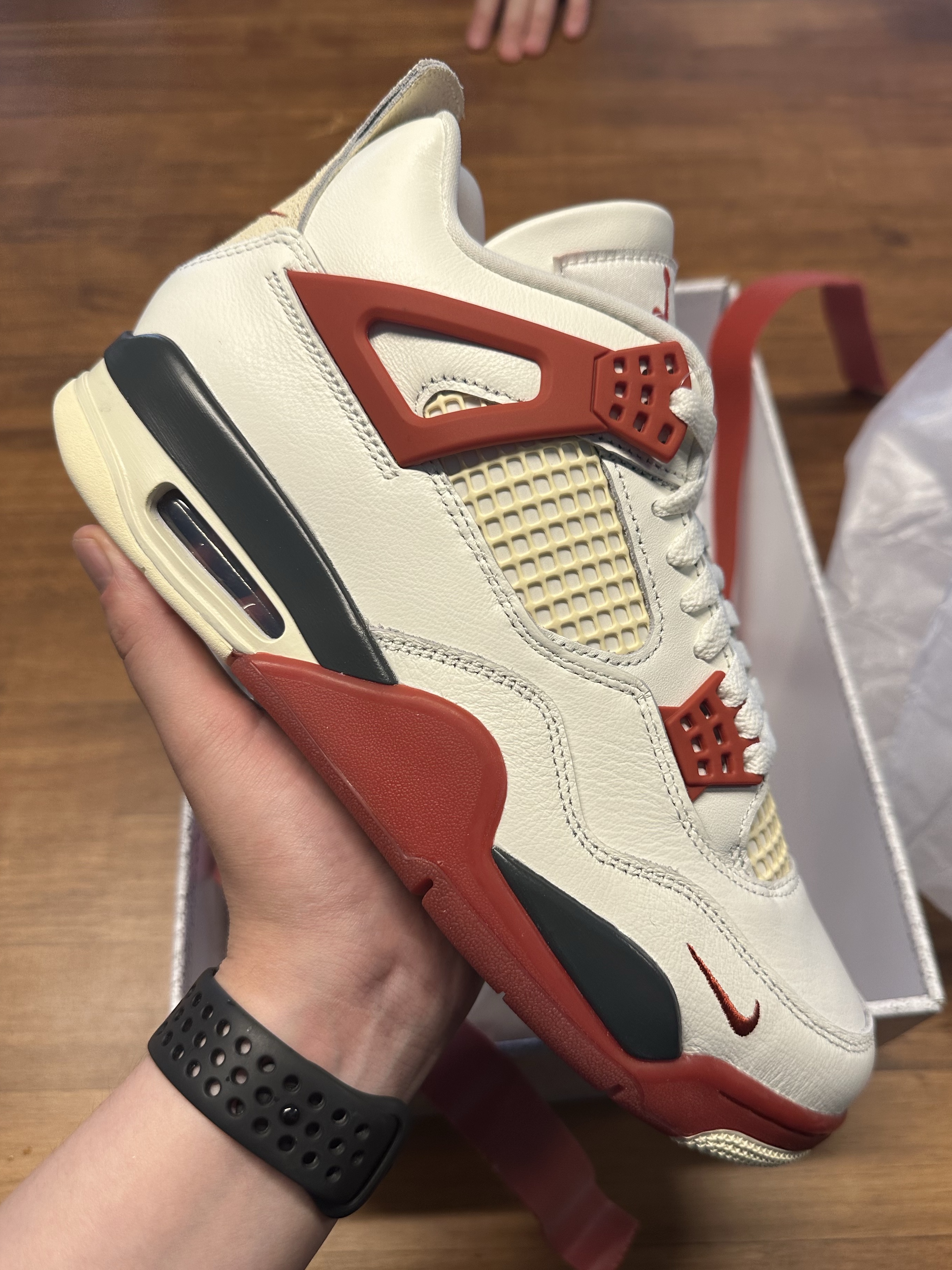 Jordan 4 x Nigel Sylvester Retro OG Brick After Brick 착용 스타일