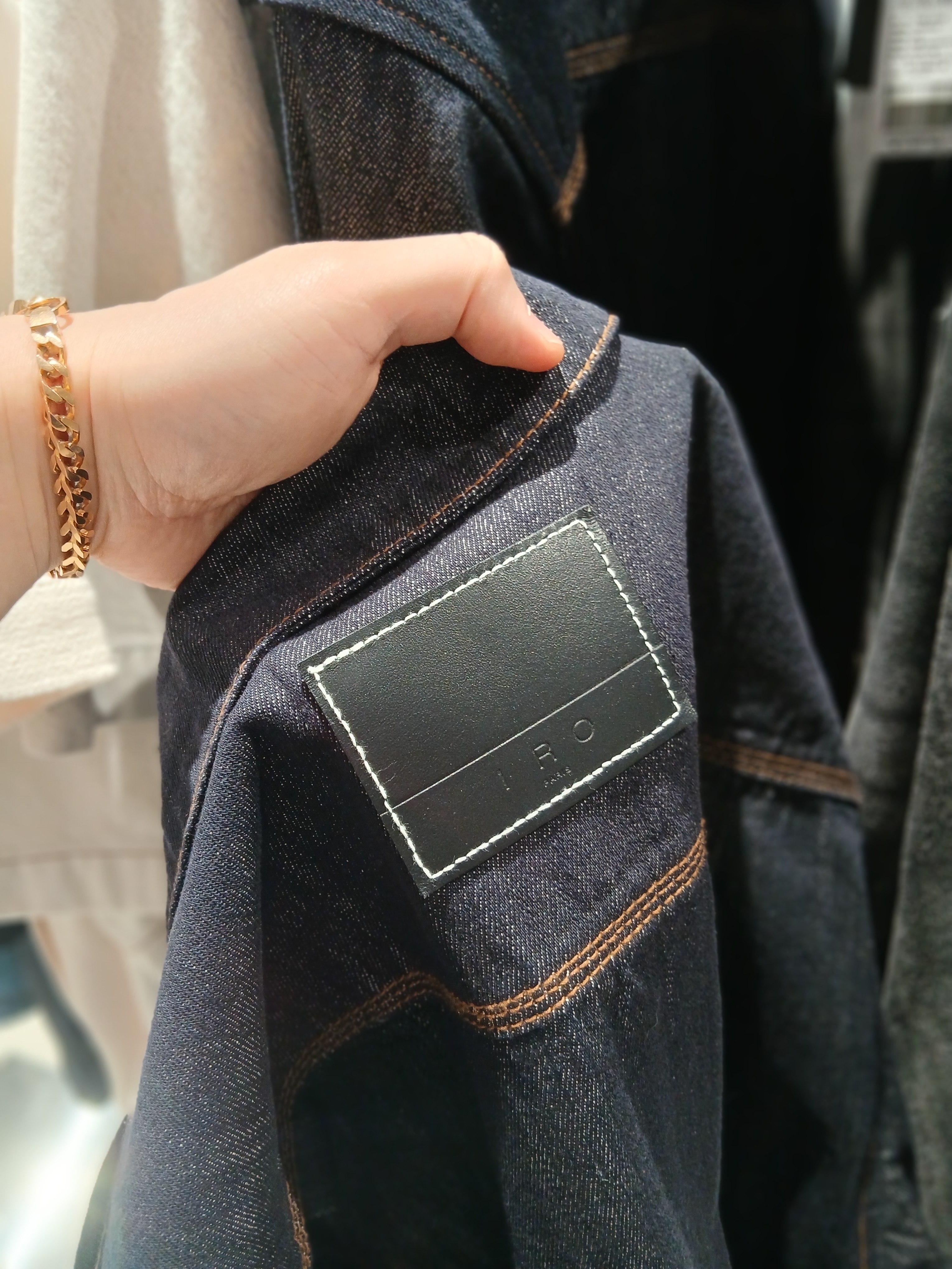Iro Caliopal Two-Pintuck Light Denim Short Pants Gray, Iro Palmtree Nylon Ball Cap Navy 착용 스타일 - 8