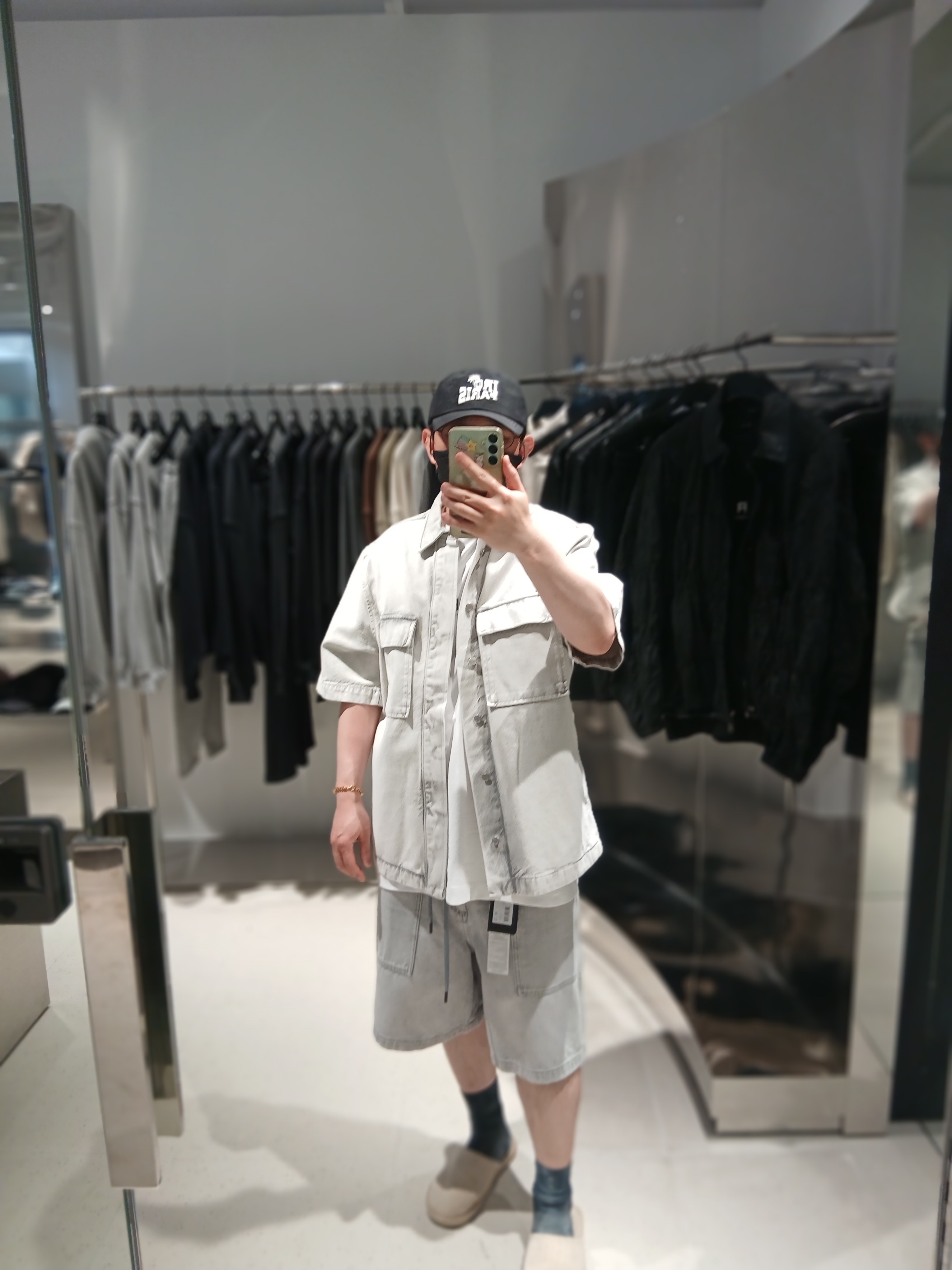 Iro Palmtree Nylon Ball Cap Navy, Iro Yoko Basic Short-Sleeved T-Shirt White 착용 스타일 - 7