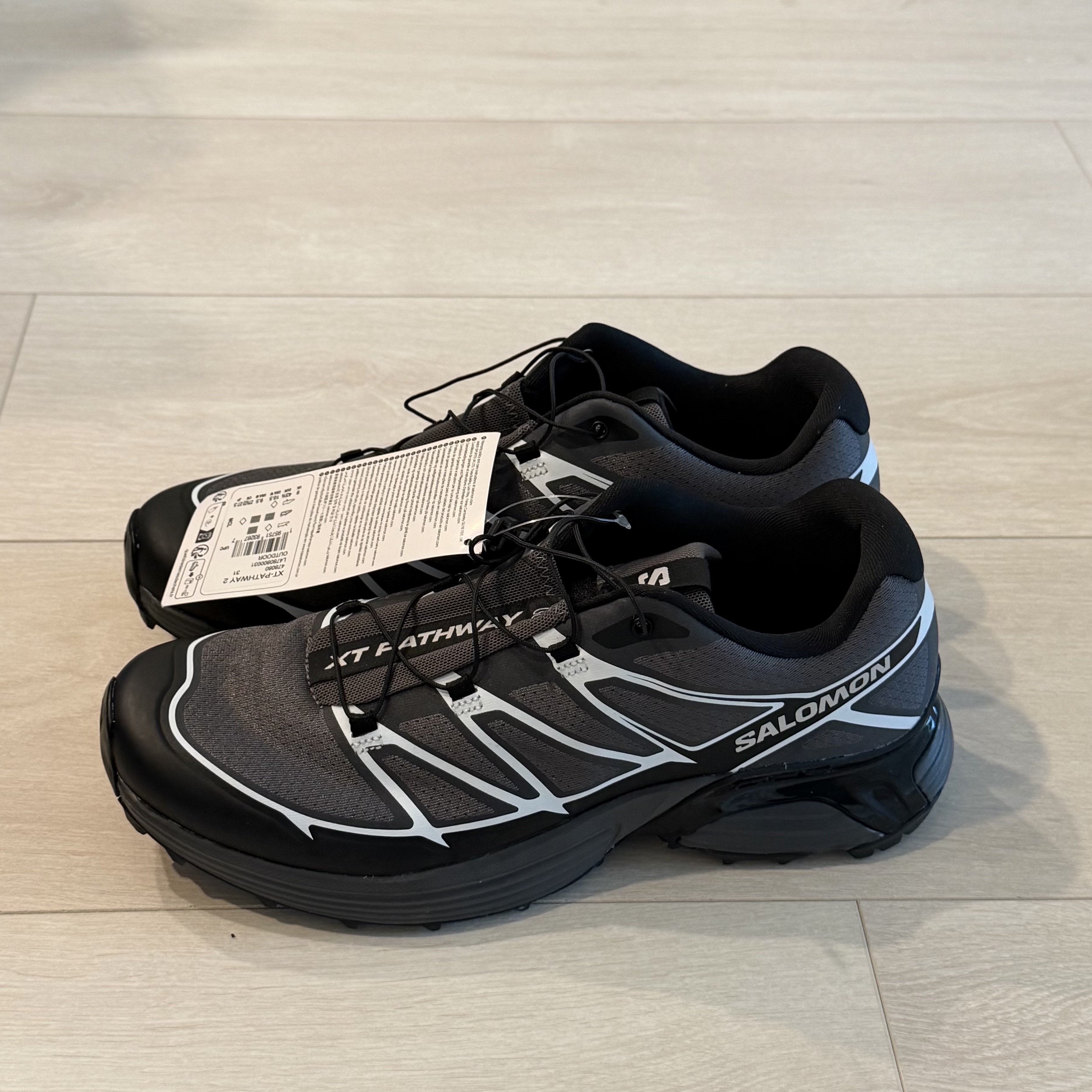 Salomon XT-Pathway 2 Castle Rock Black 착용 스타일