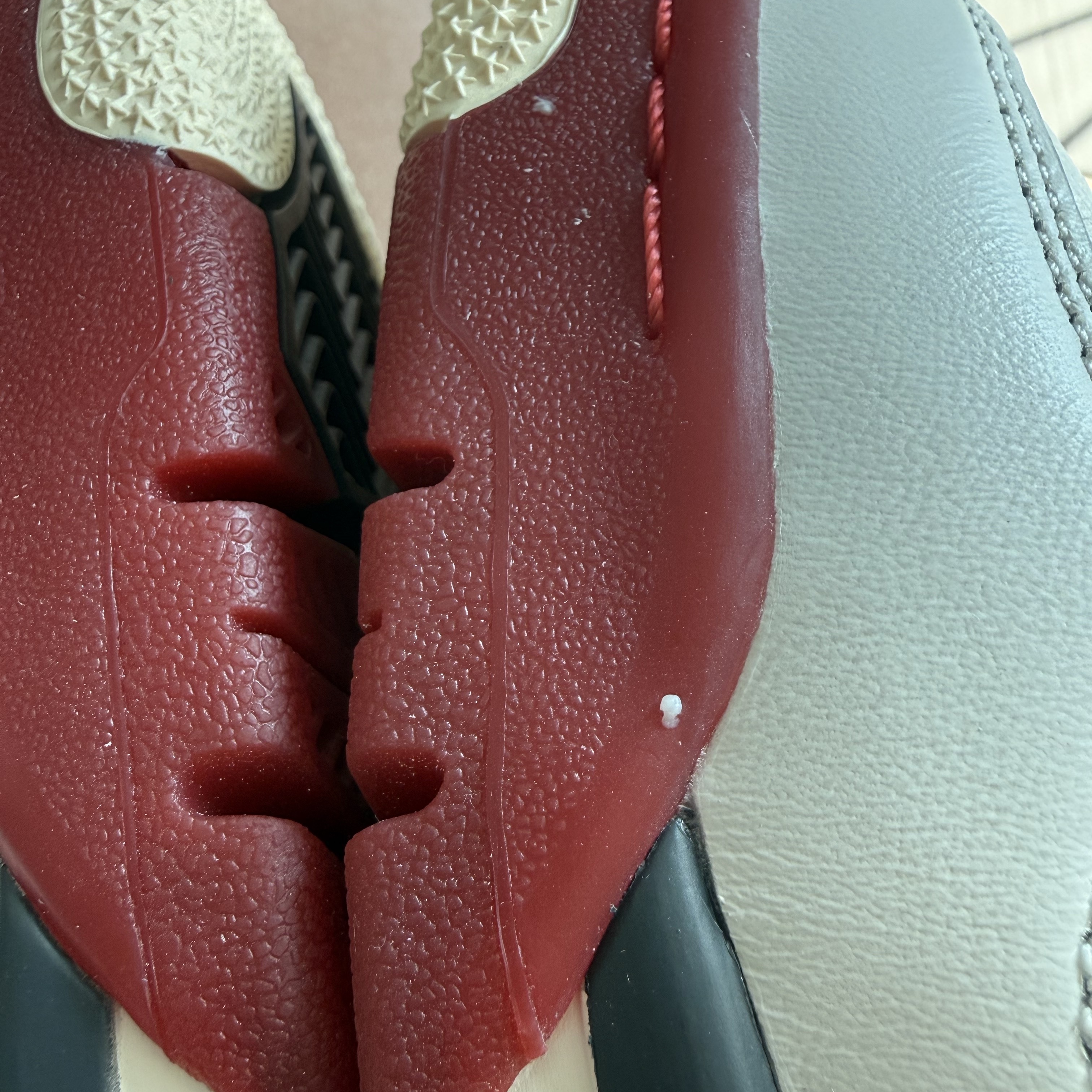 Jordan 4 x Nigel Sylvester Retro OG Brick After Brick 착용 스타일 - 2