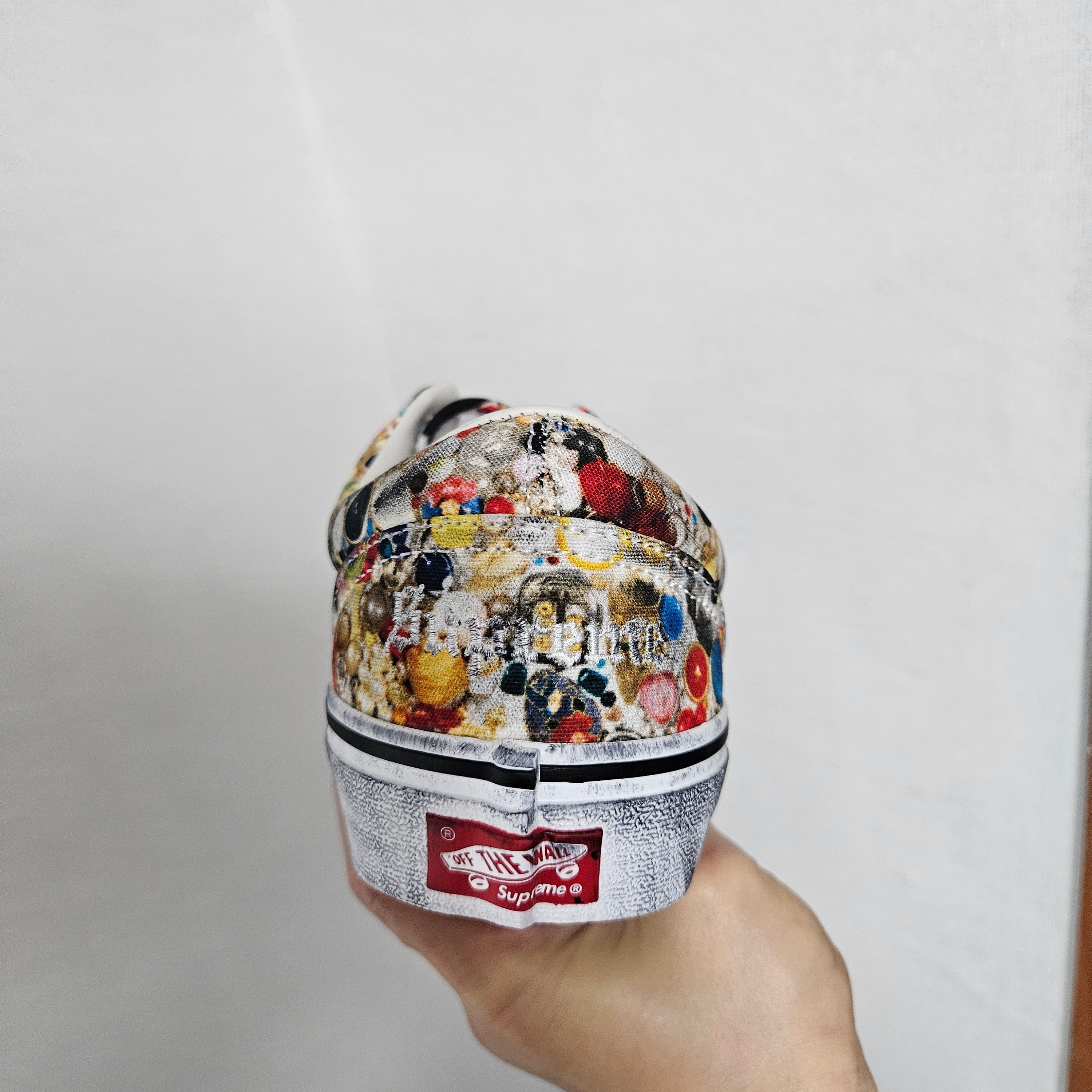 Vans x Supreme x Mike Kelley Era White 착용 스타일 - 2