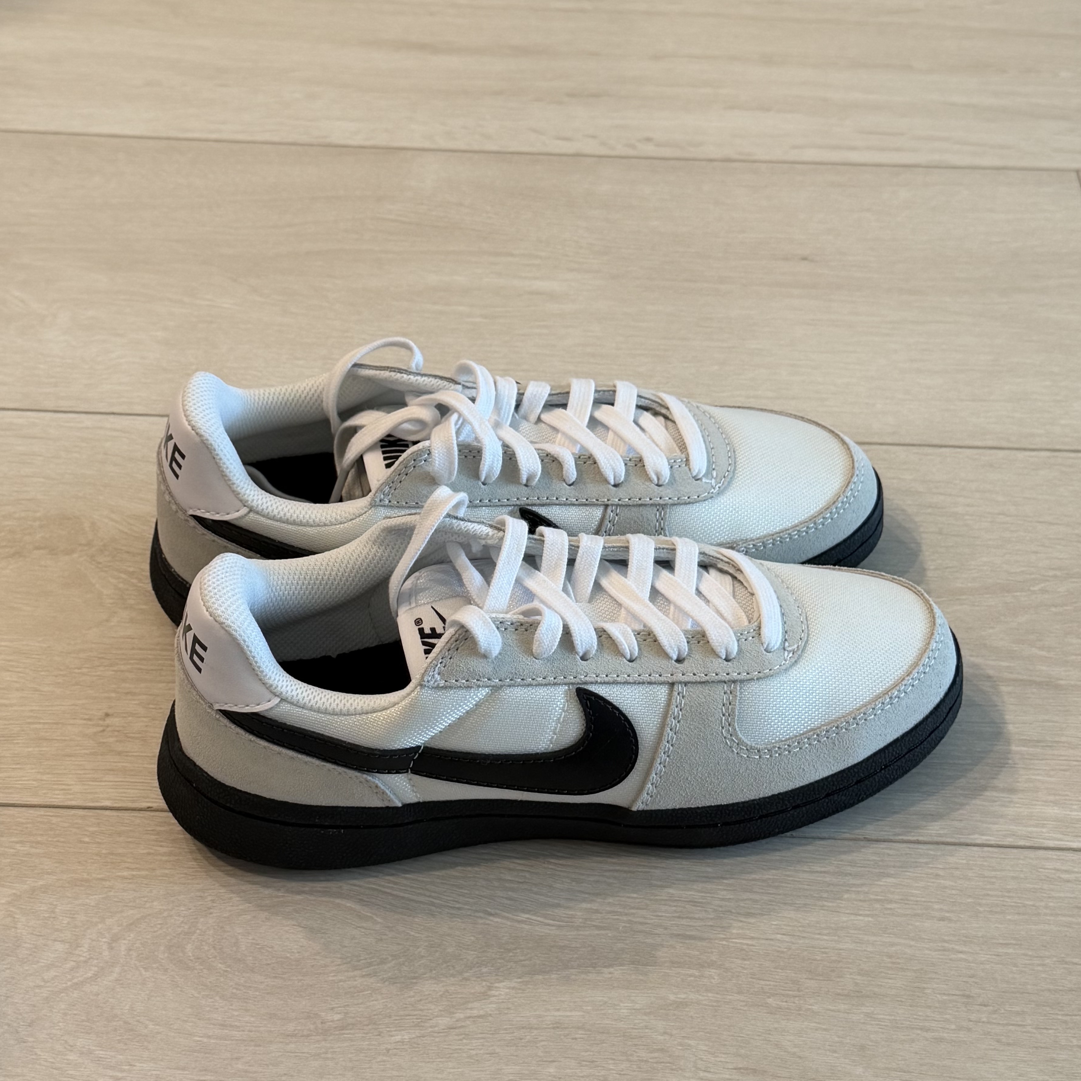 Nike Field General White Sail 착용 스타일