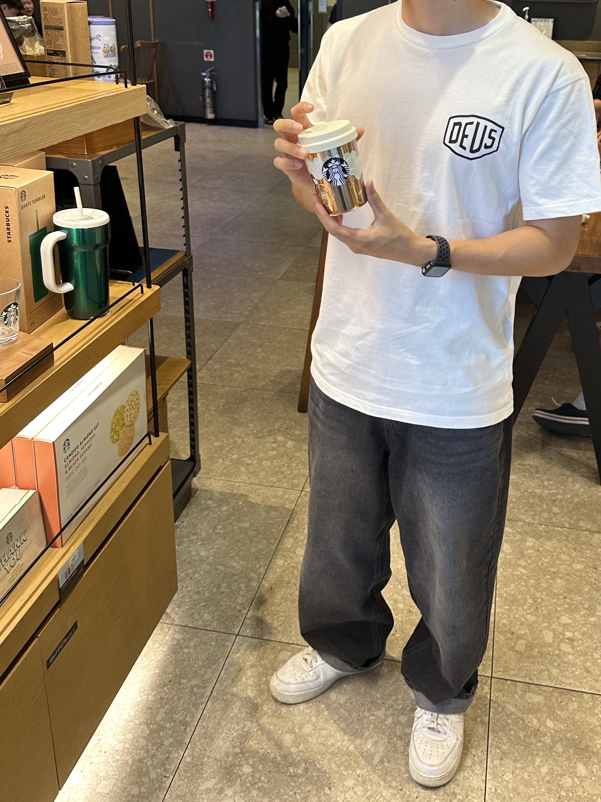 Starbucks SS Korea Flower Quinten Tumbler 237ml 착용 스타일
