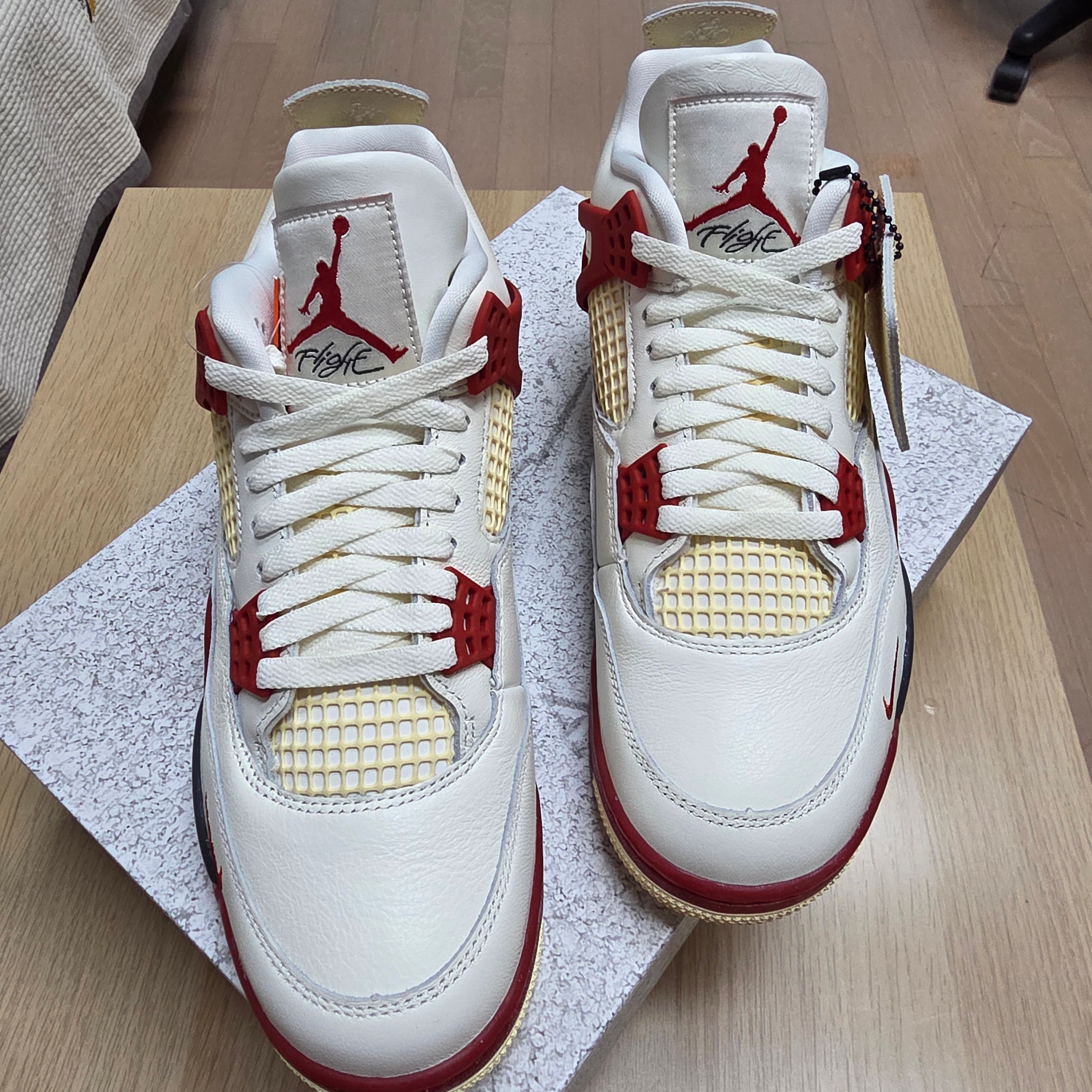 Jordan 4 x Nigel Sylvester Retro OG Brick After Brick 착용 스타일 - 10