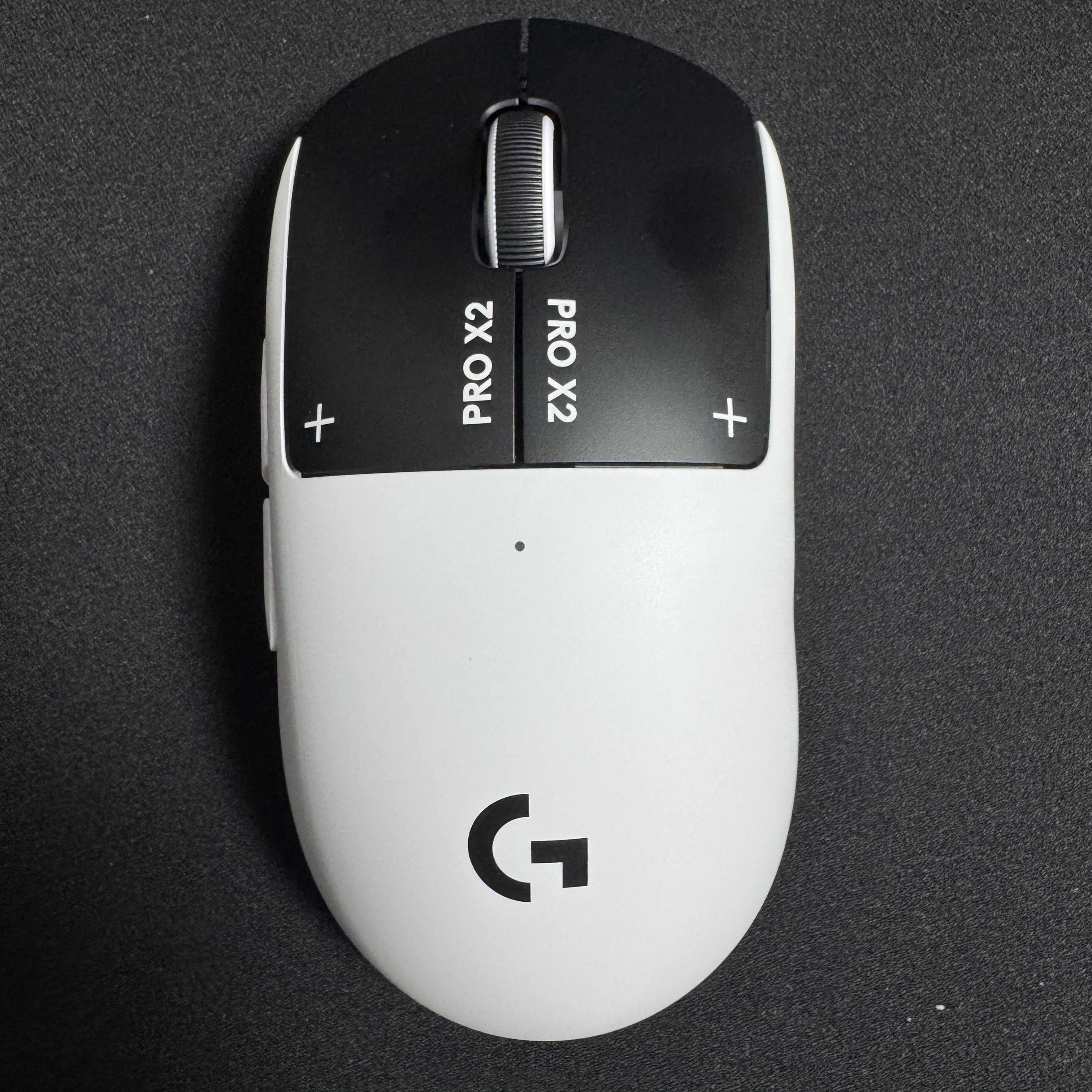 Logitech G Pro X 2 Superstrike Wireless Gaming Mouse Silver Black (Korean Ver.) 착용 스타일 - 3