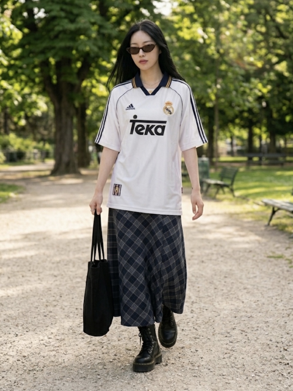 Adidas Real Madrid 99/00 Home Jersey White - KR Sizing (Non Marking Ver.), Dr. Martens Jadon Boots Black 착용 스타일