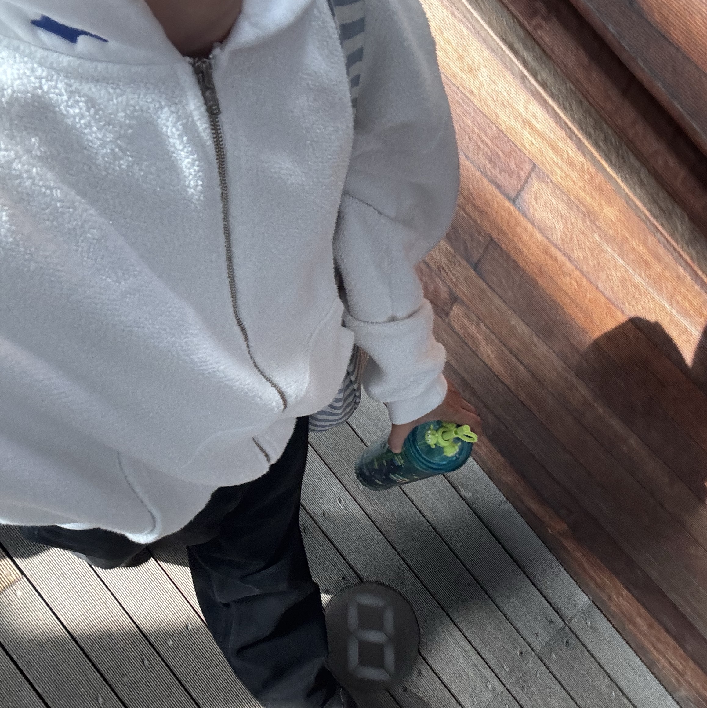 SKYLRK Reverse Zip Hoodie Paper, Recto Virgin Wool Flare Fit Pants Black 착용 스타일 - 2
