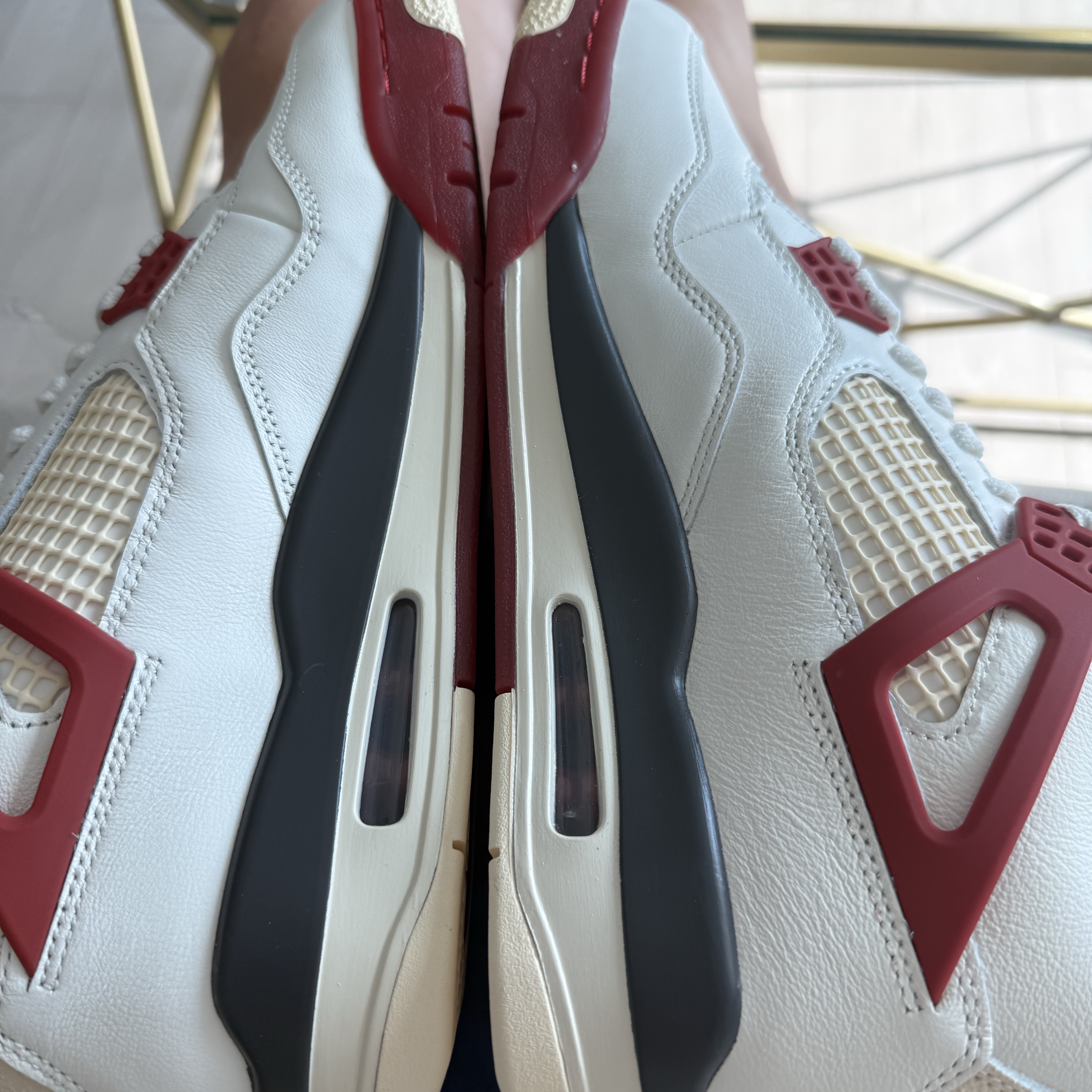 Jordan 4 x Nigel Sylvester Retro OG Brick After Brick 착용 스타일 - 1