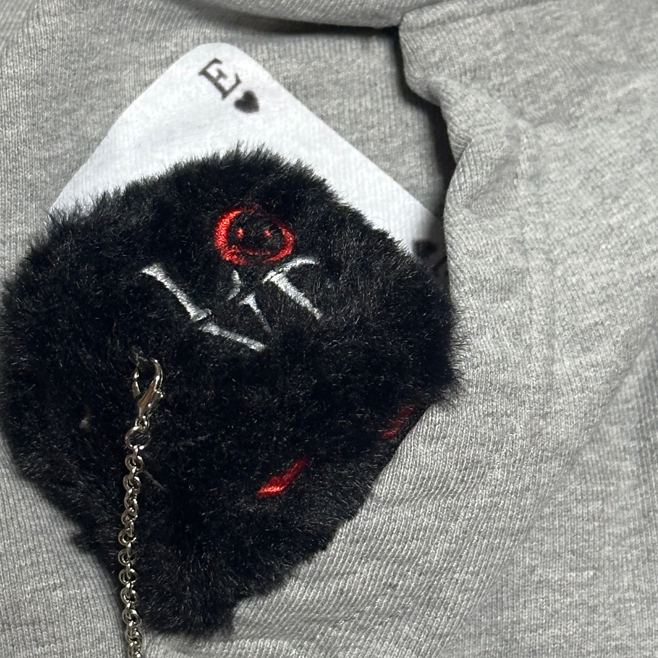BLACK_ DICE KEYLING 착용 스타일