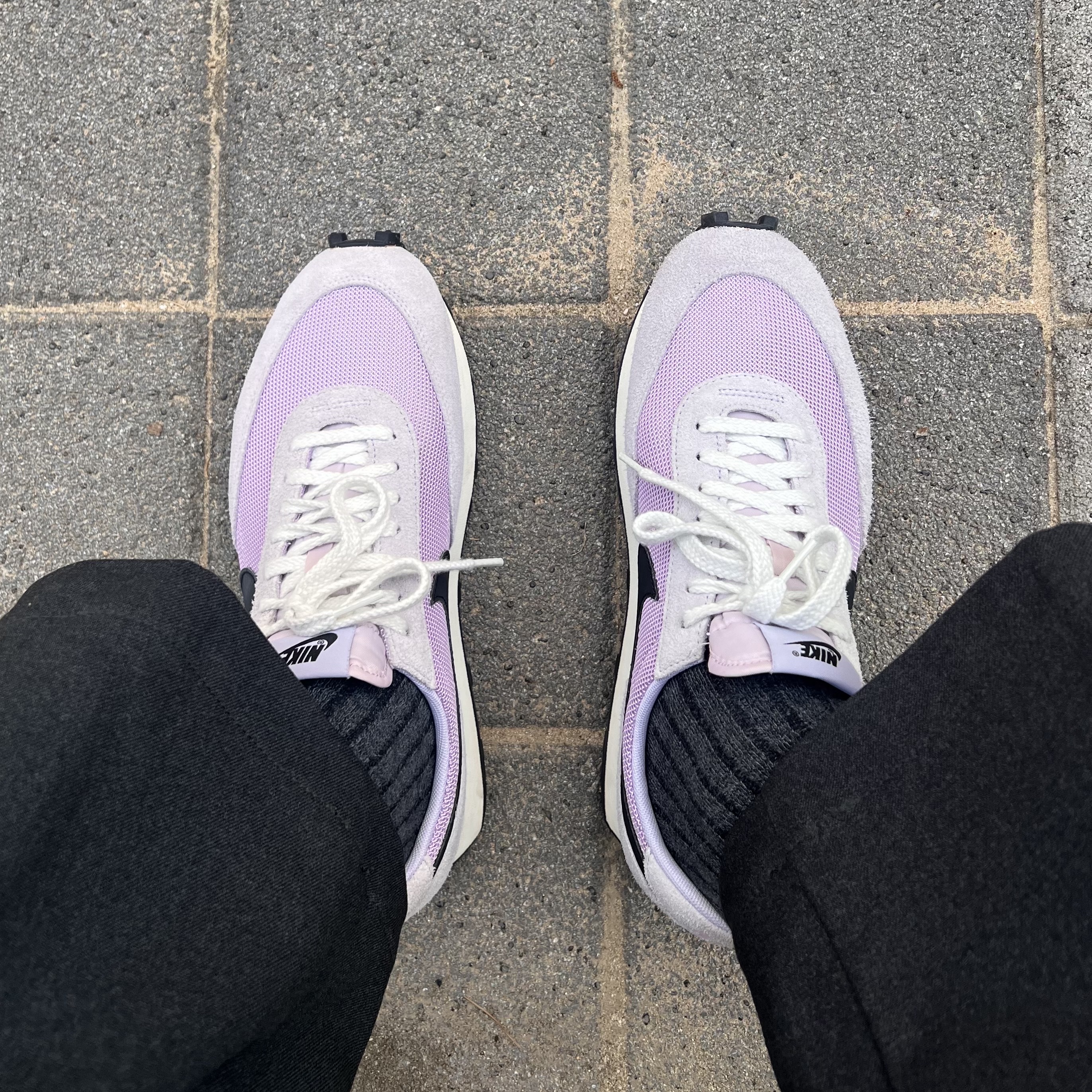 Nike Daybreak SP Lavender Mist 착용 스타일