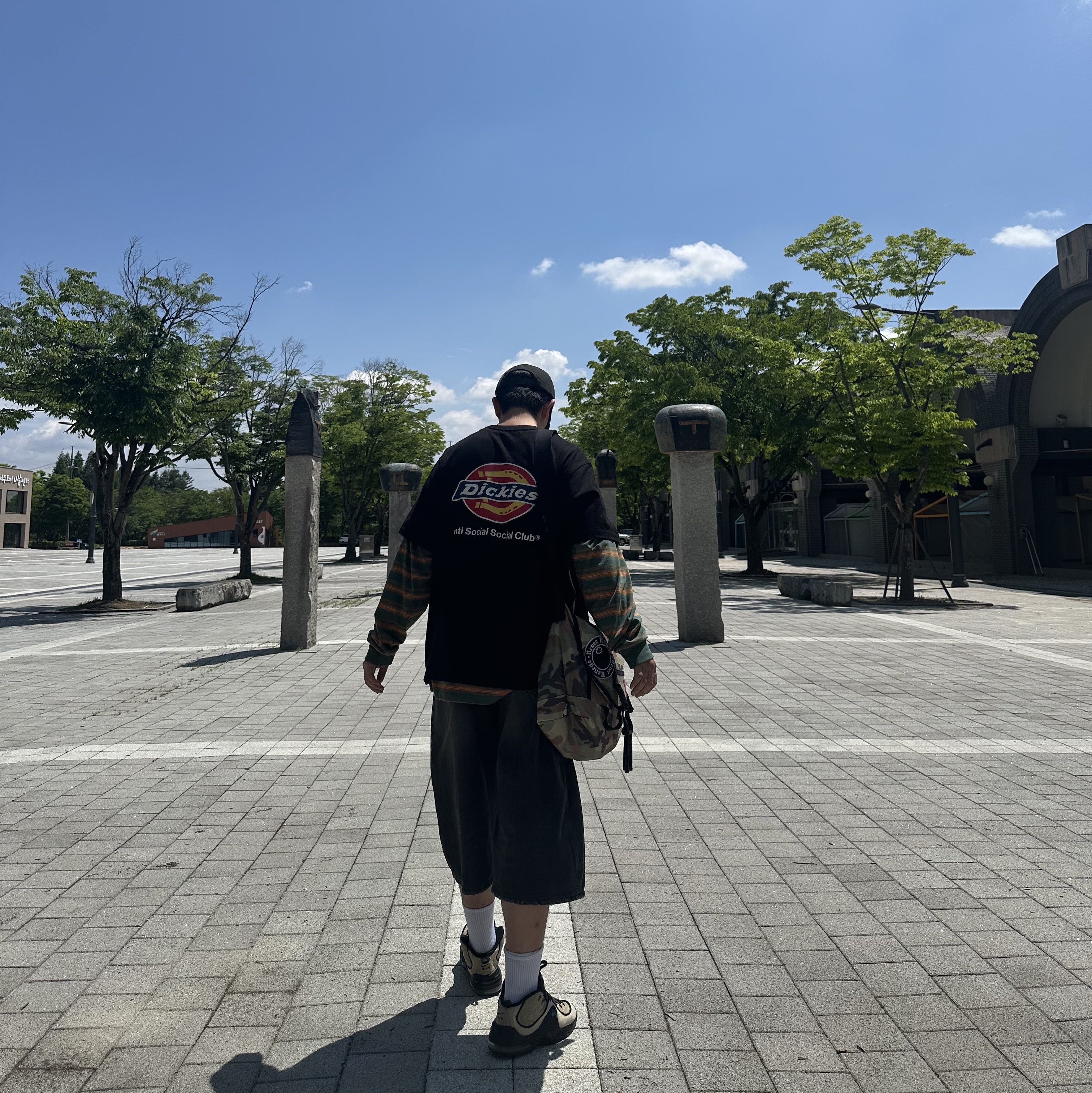 Anti Social Social Club x Dickies Logo T-Shirt Black, Nike x Stussy Air Penny II Rattan and Limestone 착용 스타일 - 3